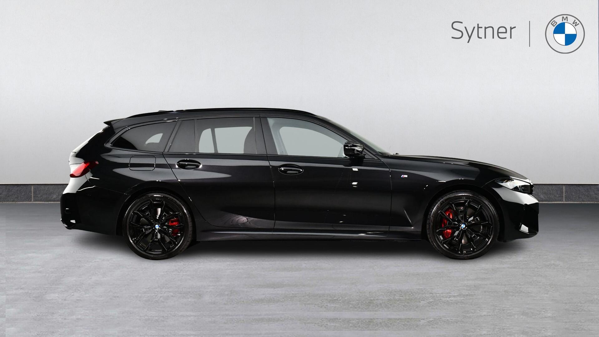 BMW 3 Series view 3
