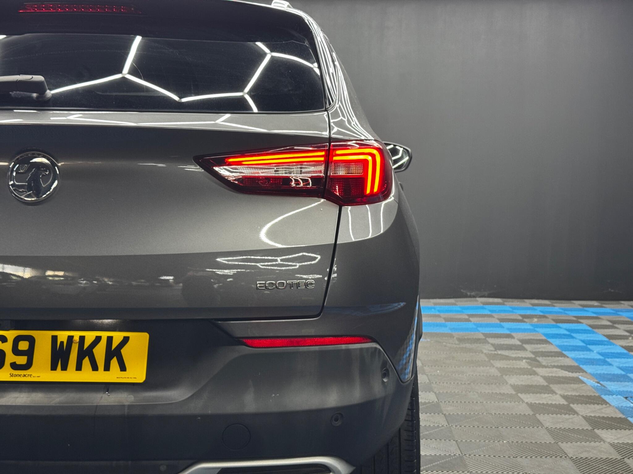 Vauxhall Grandland X view 39