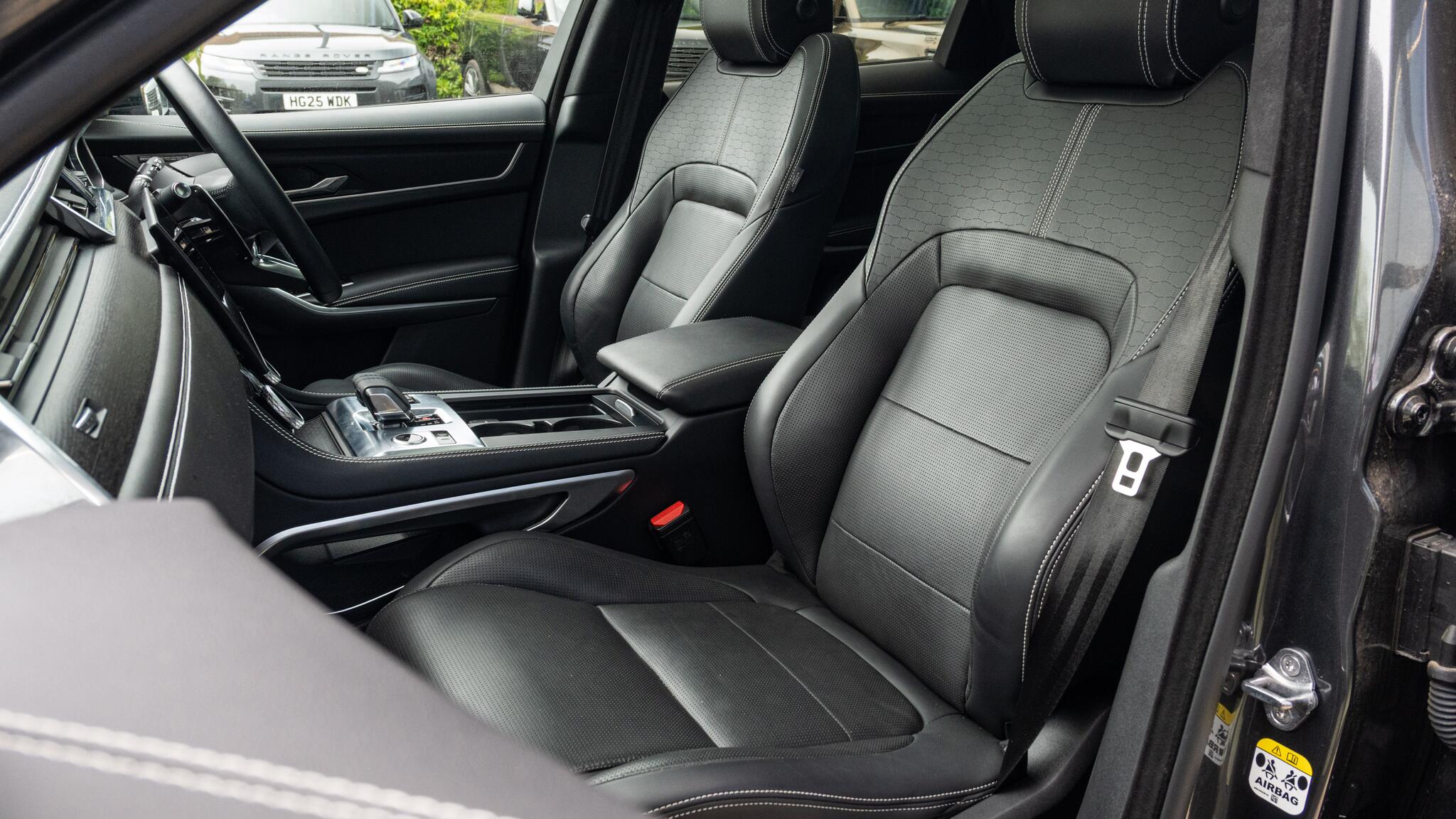 Jaguar F-Pace view 63