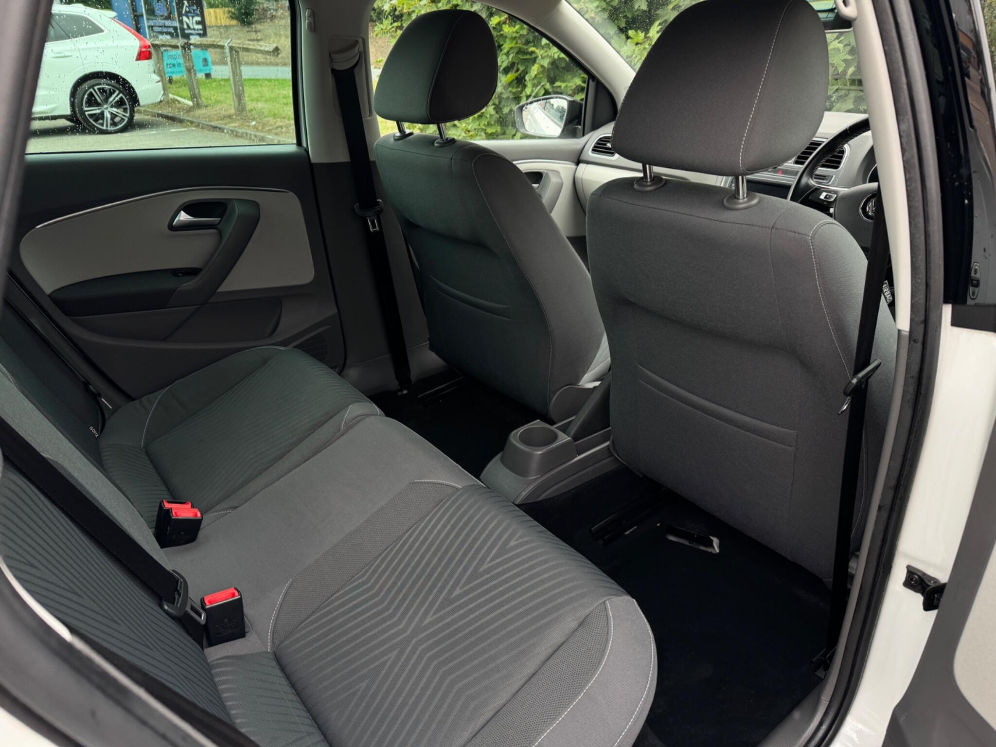 Volkswagen Polo view 31