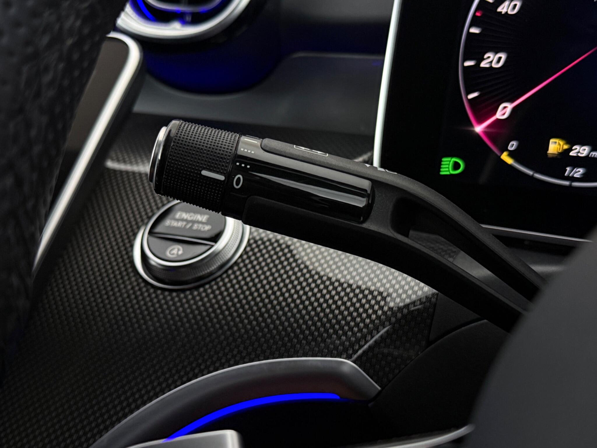 Mercedes-Benz C-Class view 16