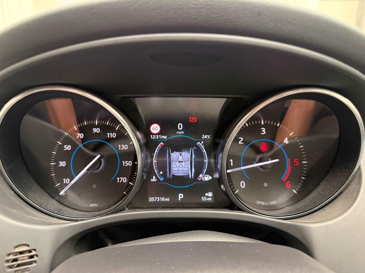 Jaguar Xe view 31