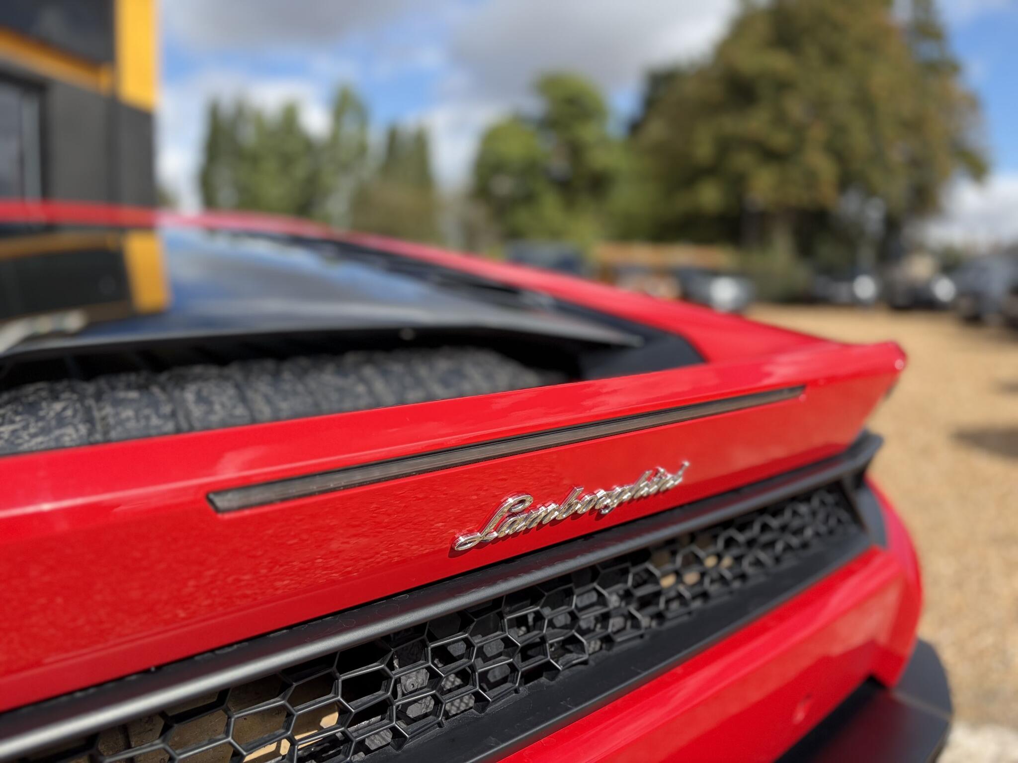 Lamborghini Huracan view 14