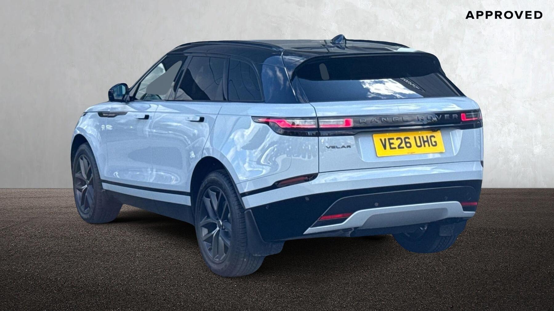 Land Rover Range Rover Velar view 2