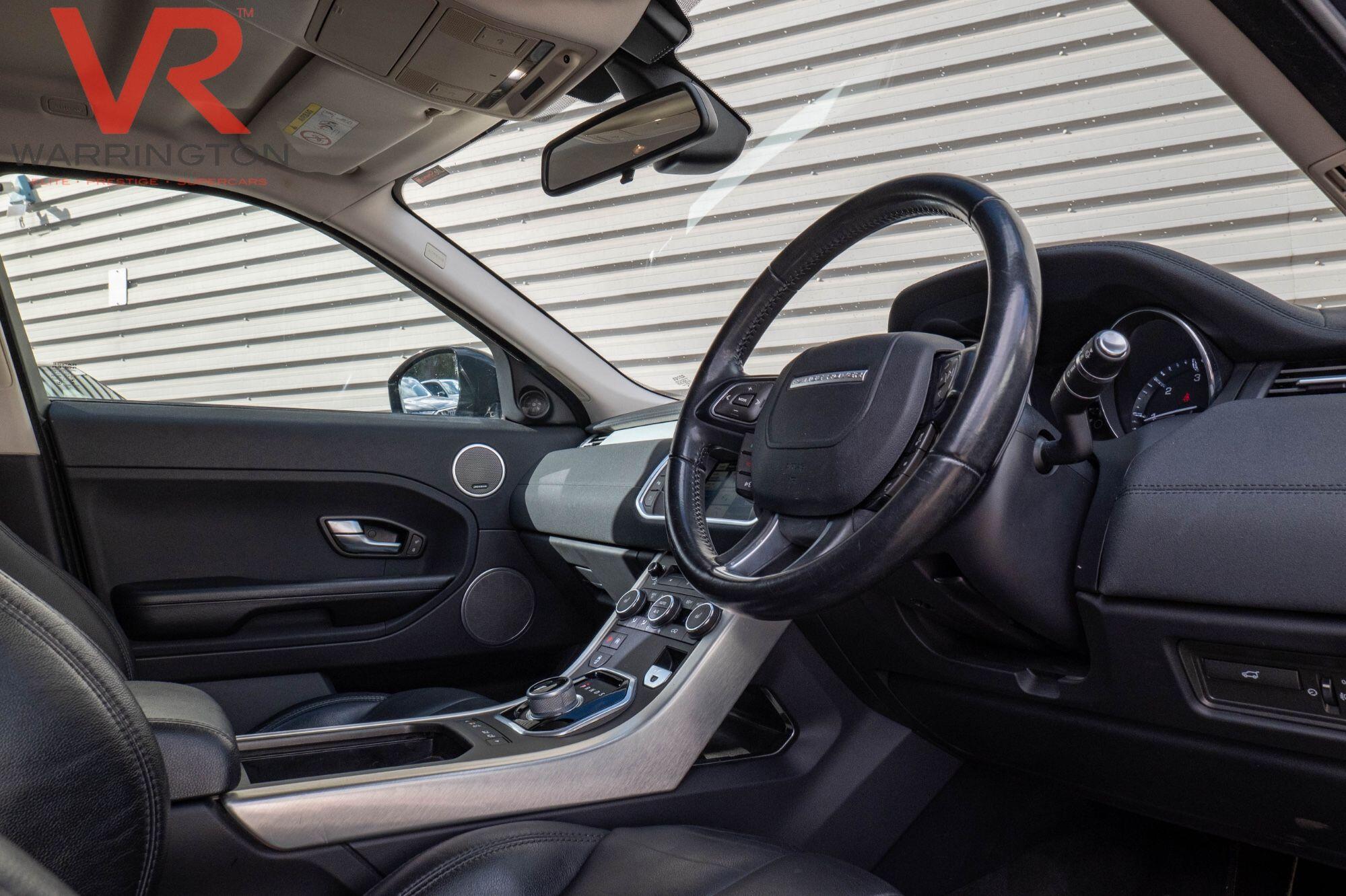 Land Rover Range Rover Evoque view 7