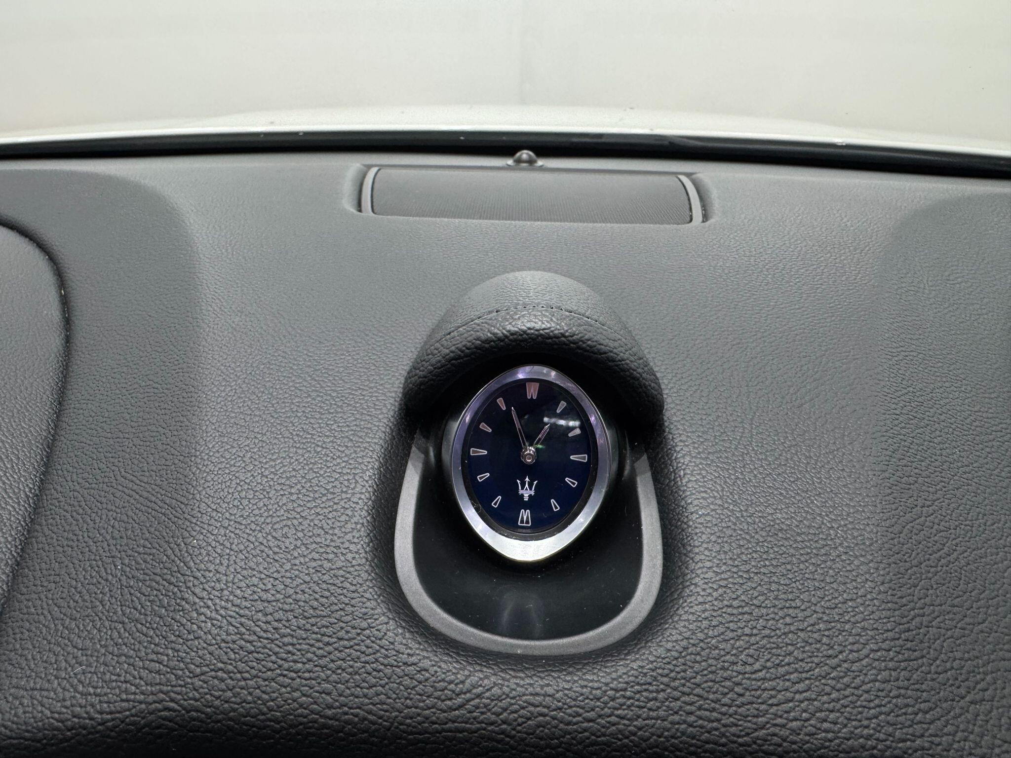 Maserati Ghibli view 29