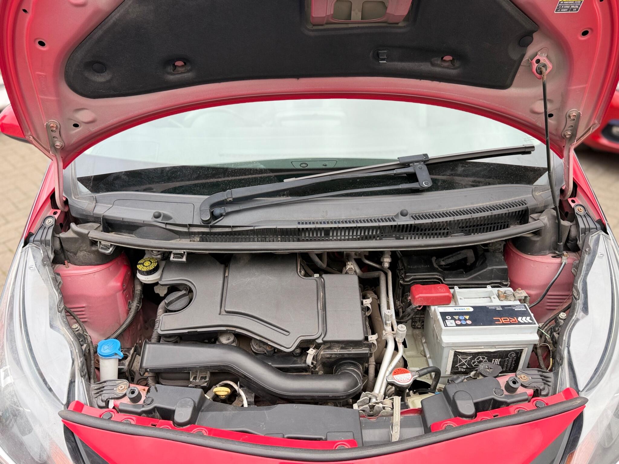 Toyota Aygo view 25
