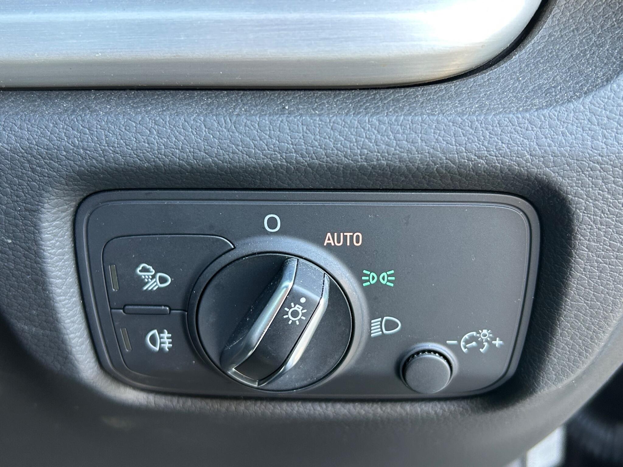Audi A3 view 25