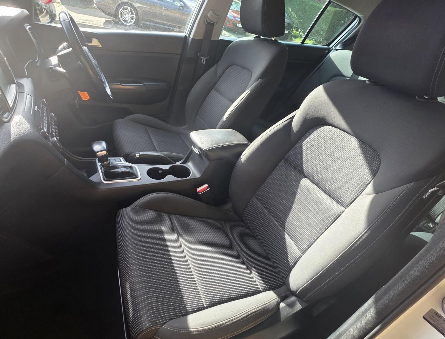 Kia Sportage view 9