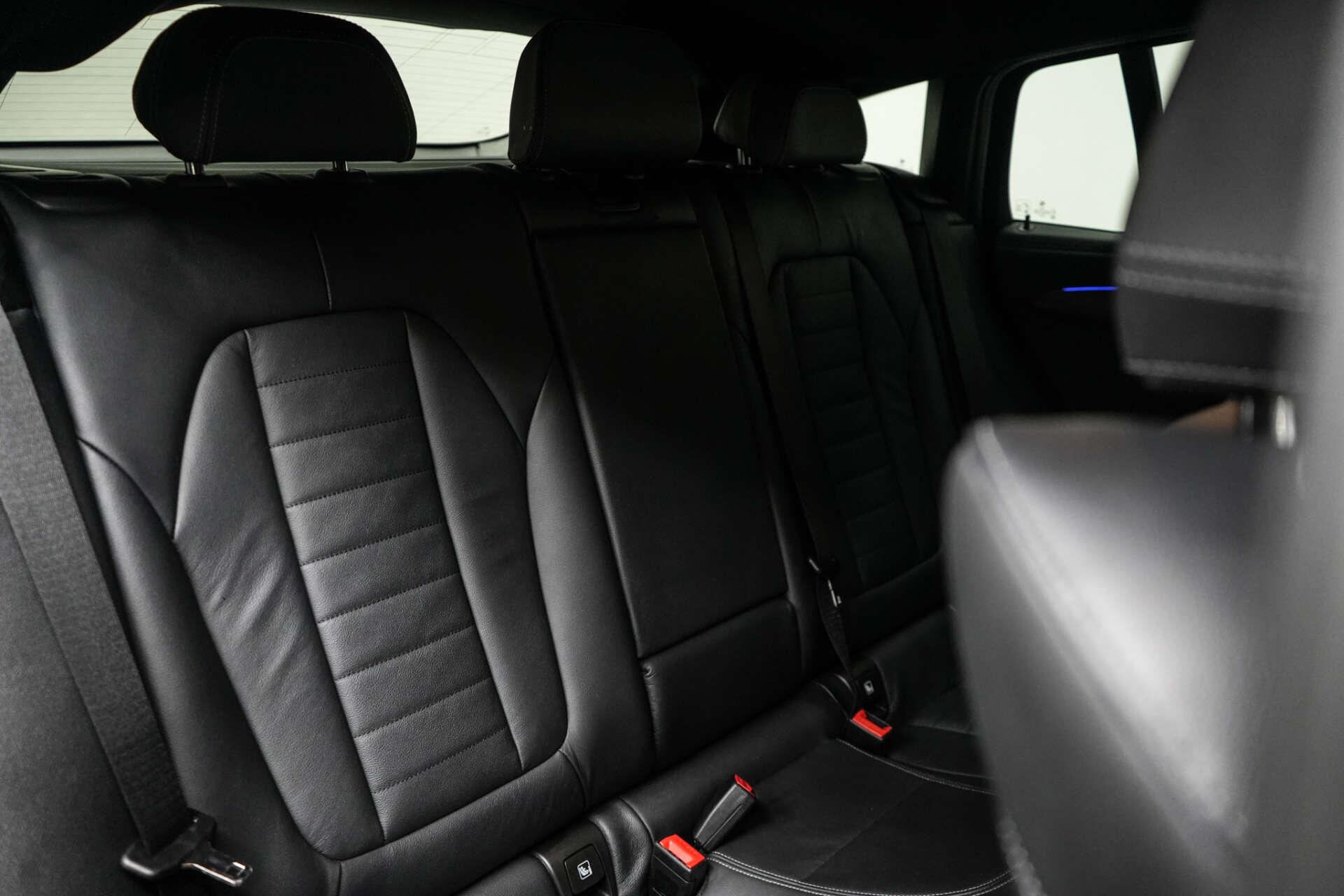 BMW X4 view 20