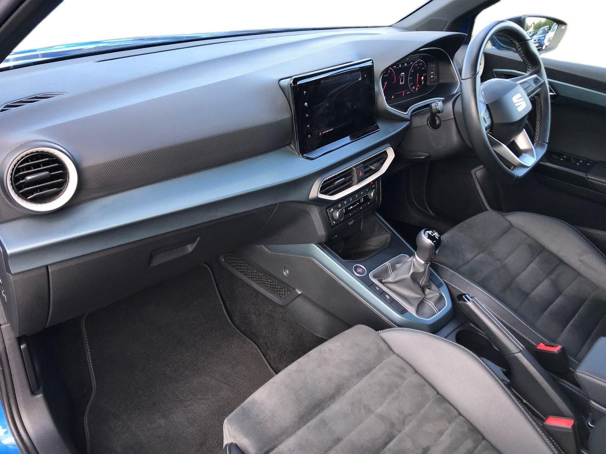 Seat Arona view 5