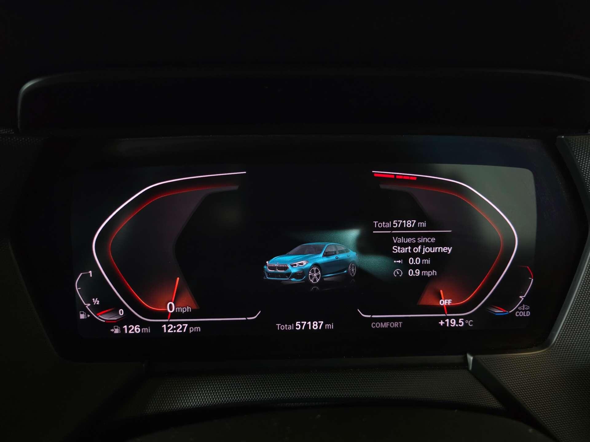 BMW 2 Series view 18