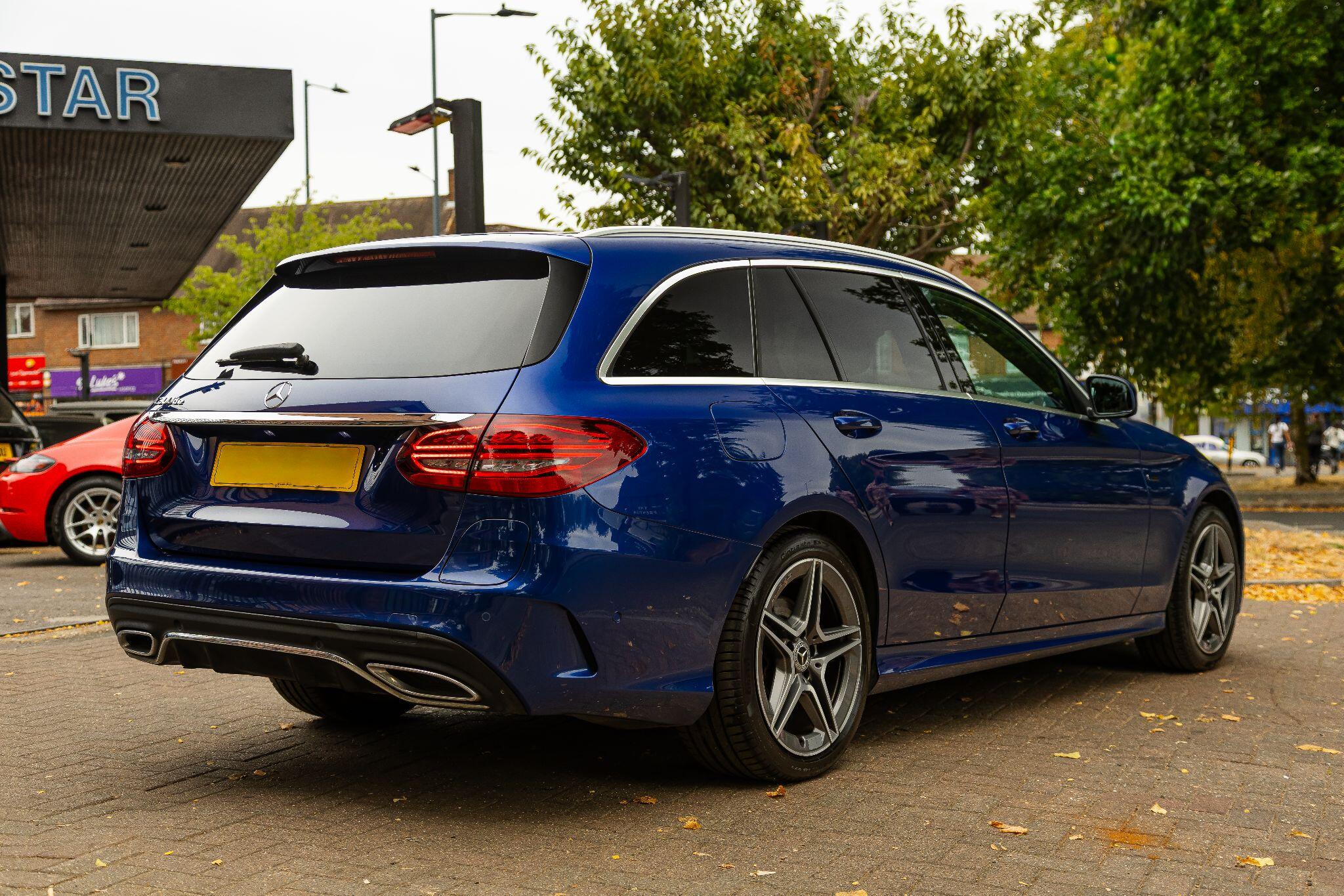 Mercedes-Benz C-Class view 12