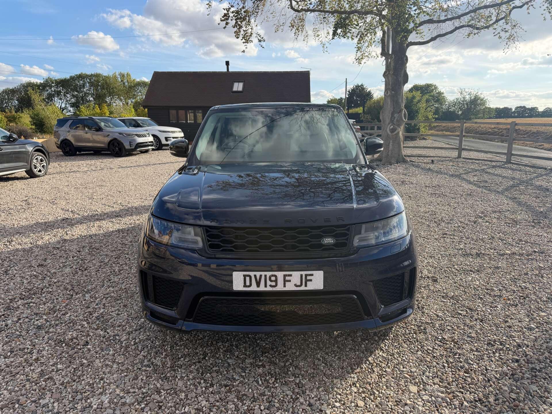 Land Rover Range Rover Sport view 8