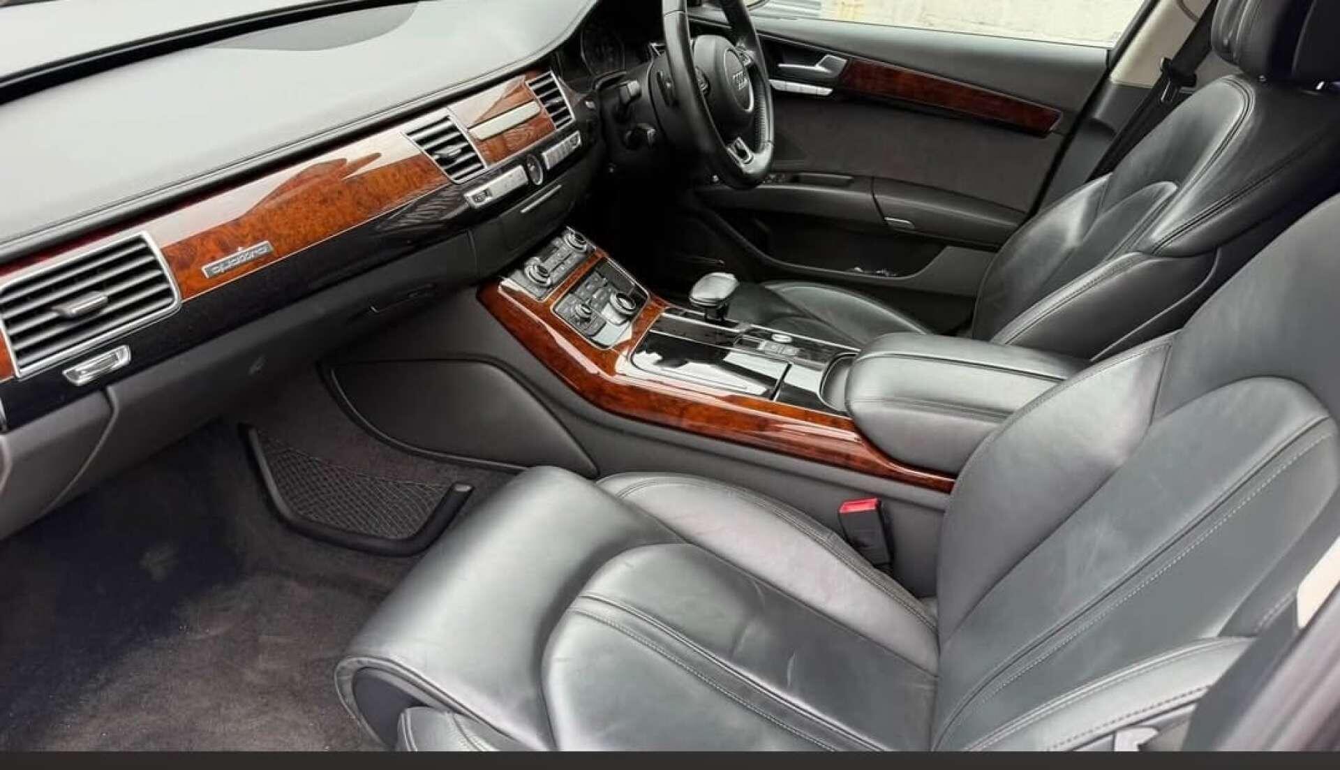 Audi A8 view 7