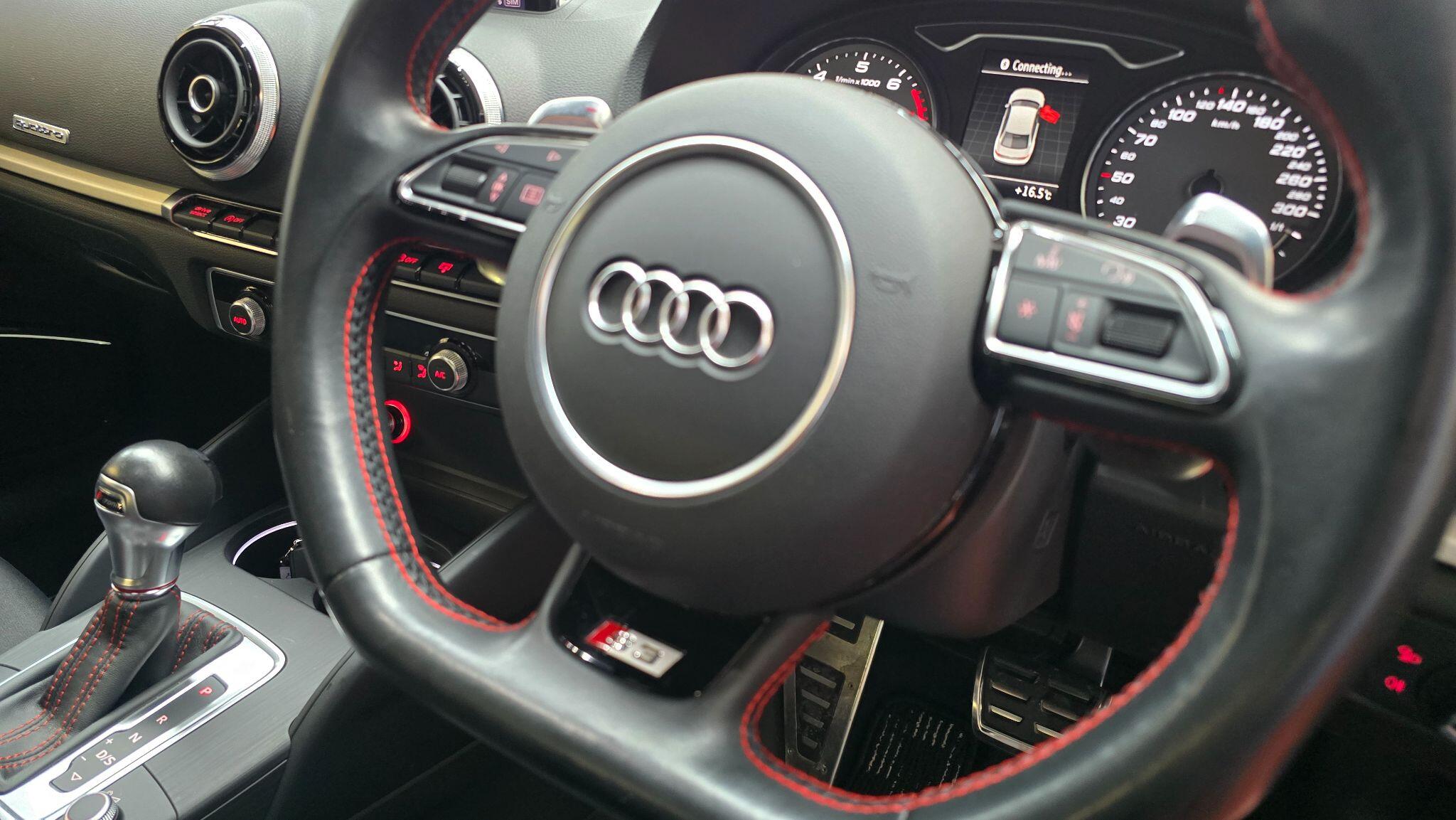 Audi S3 view 16
