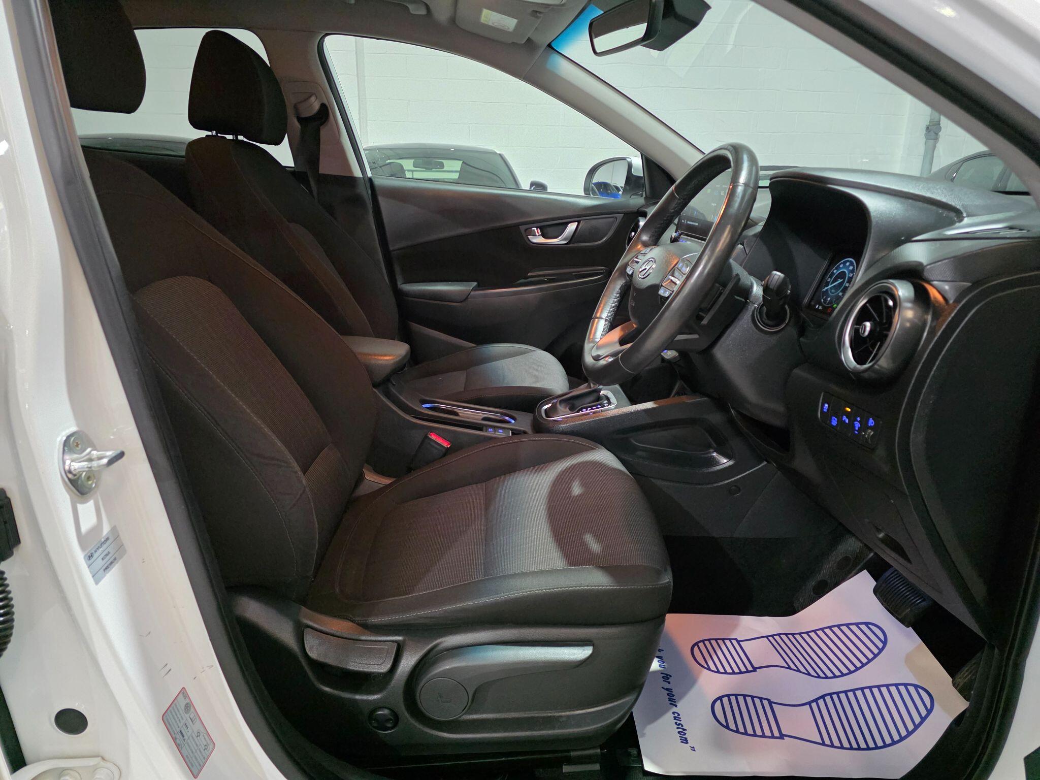 Hyundai Kona view 6