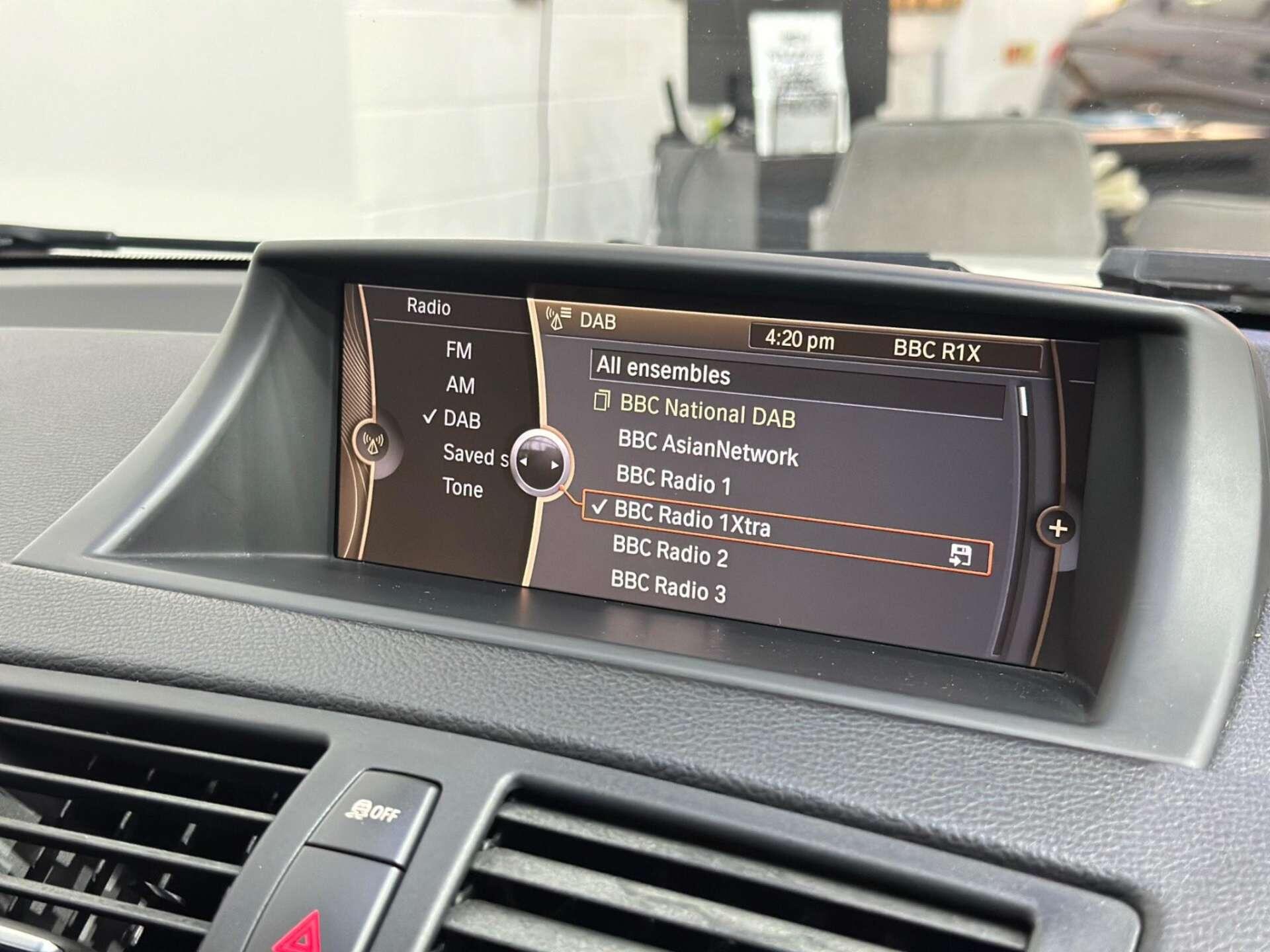 BMW 1 Series view 26