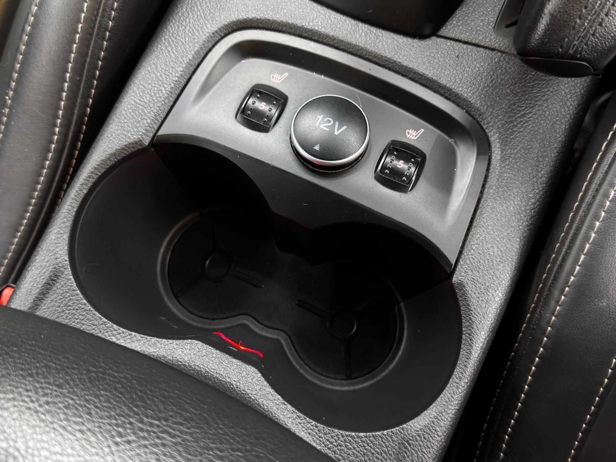 Ford Focus view 24
