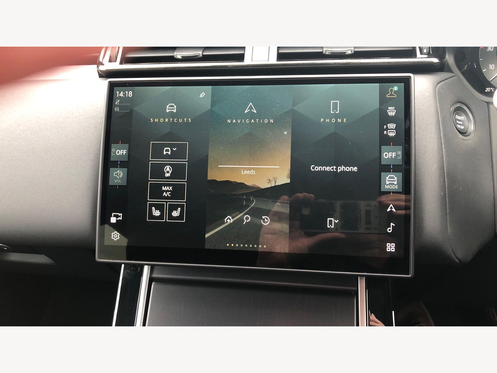 Land Rover Range Rover Velar view 17