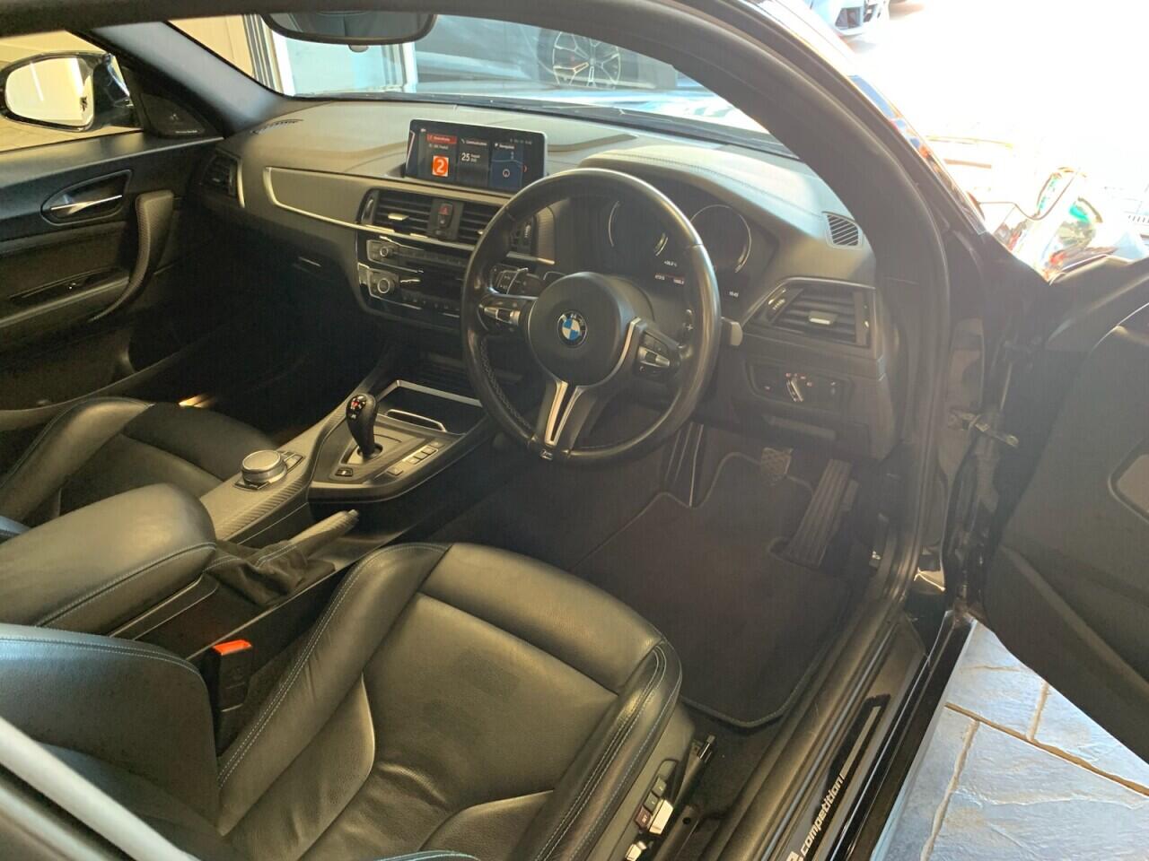 BMW M2 view 21