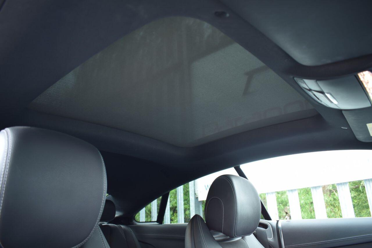 Mercedes-Benz E-Class view 30