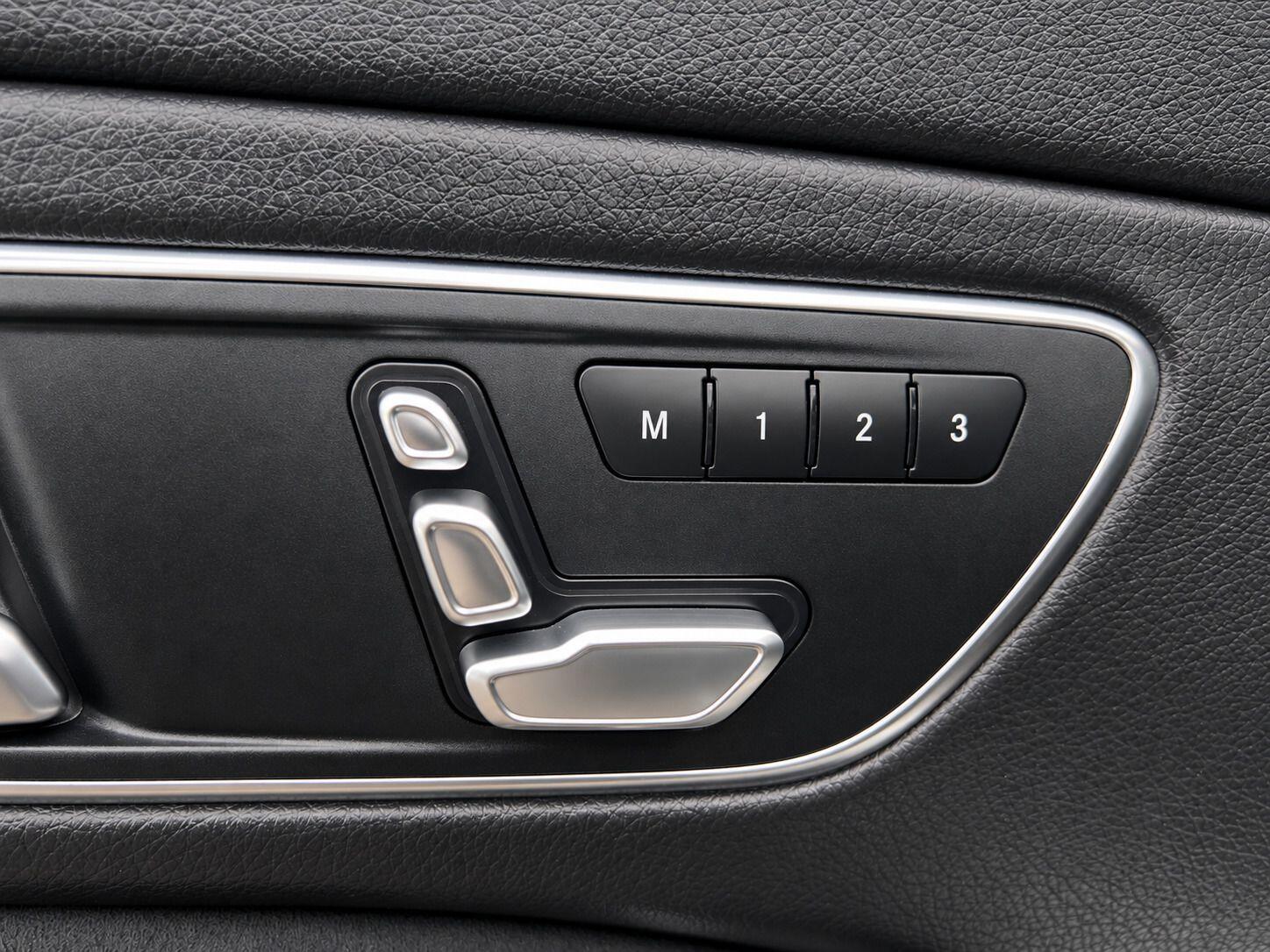 Mercedes-Benz Cla view 48