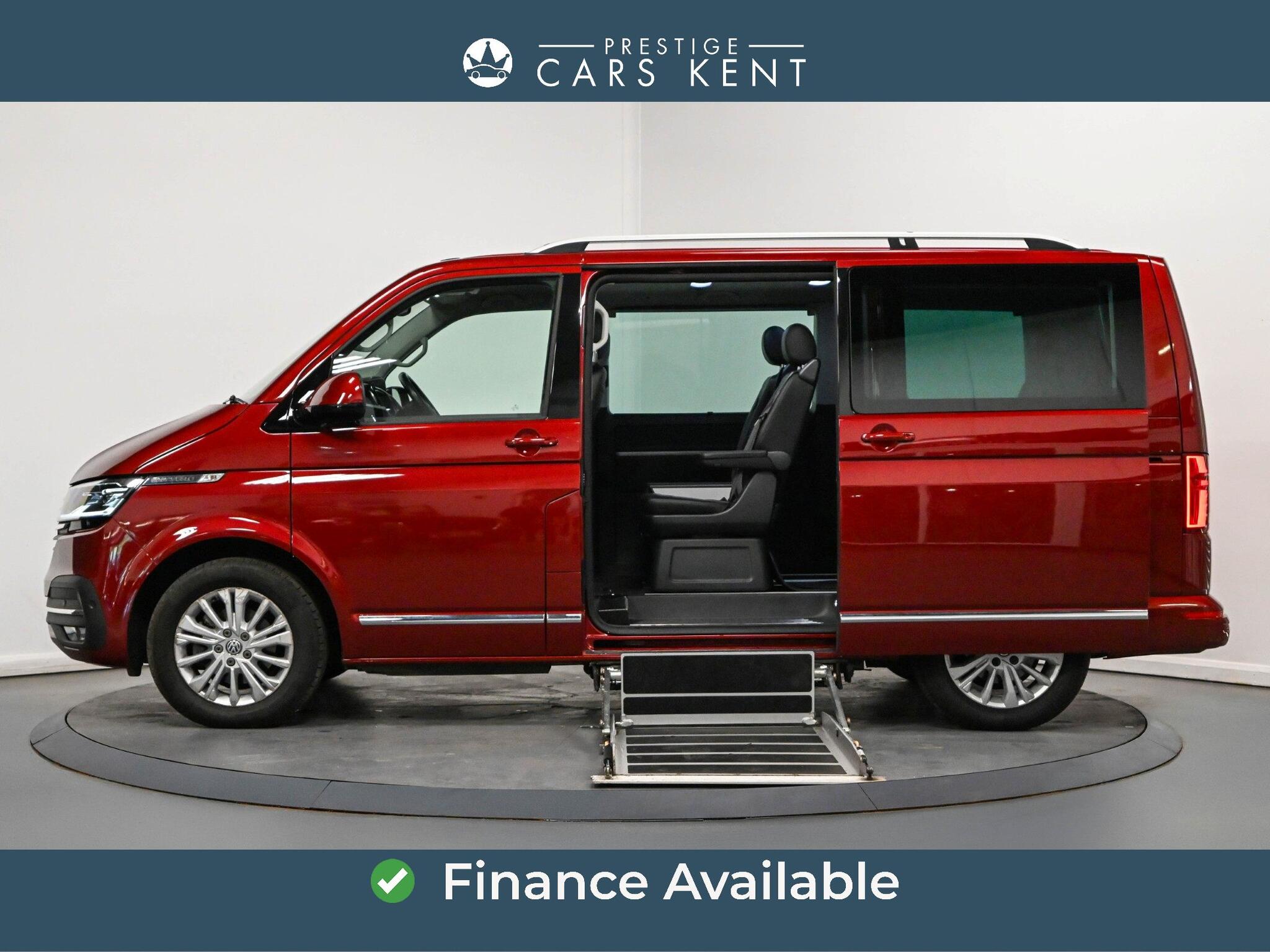 Volkswagen Caravelle view 4