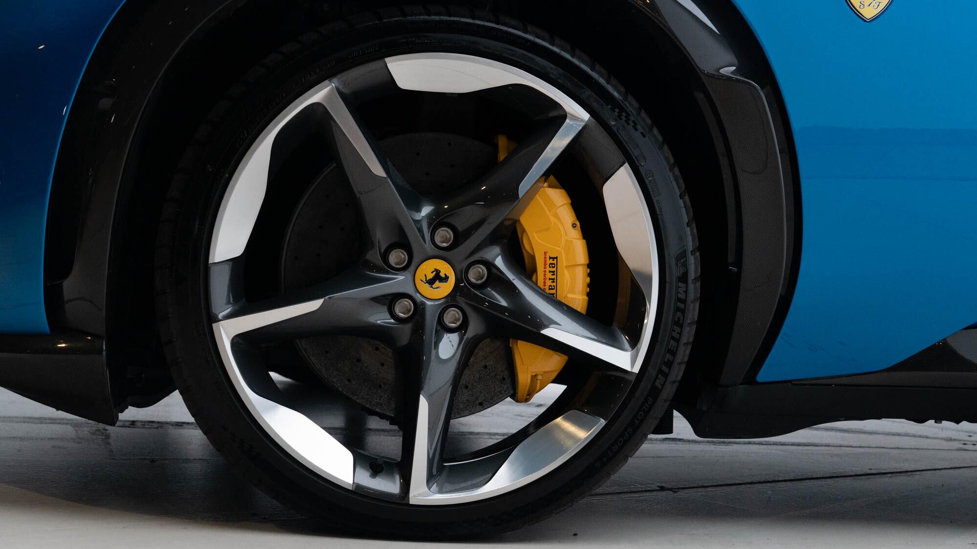 Ferrari Purosangue view 10