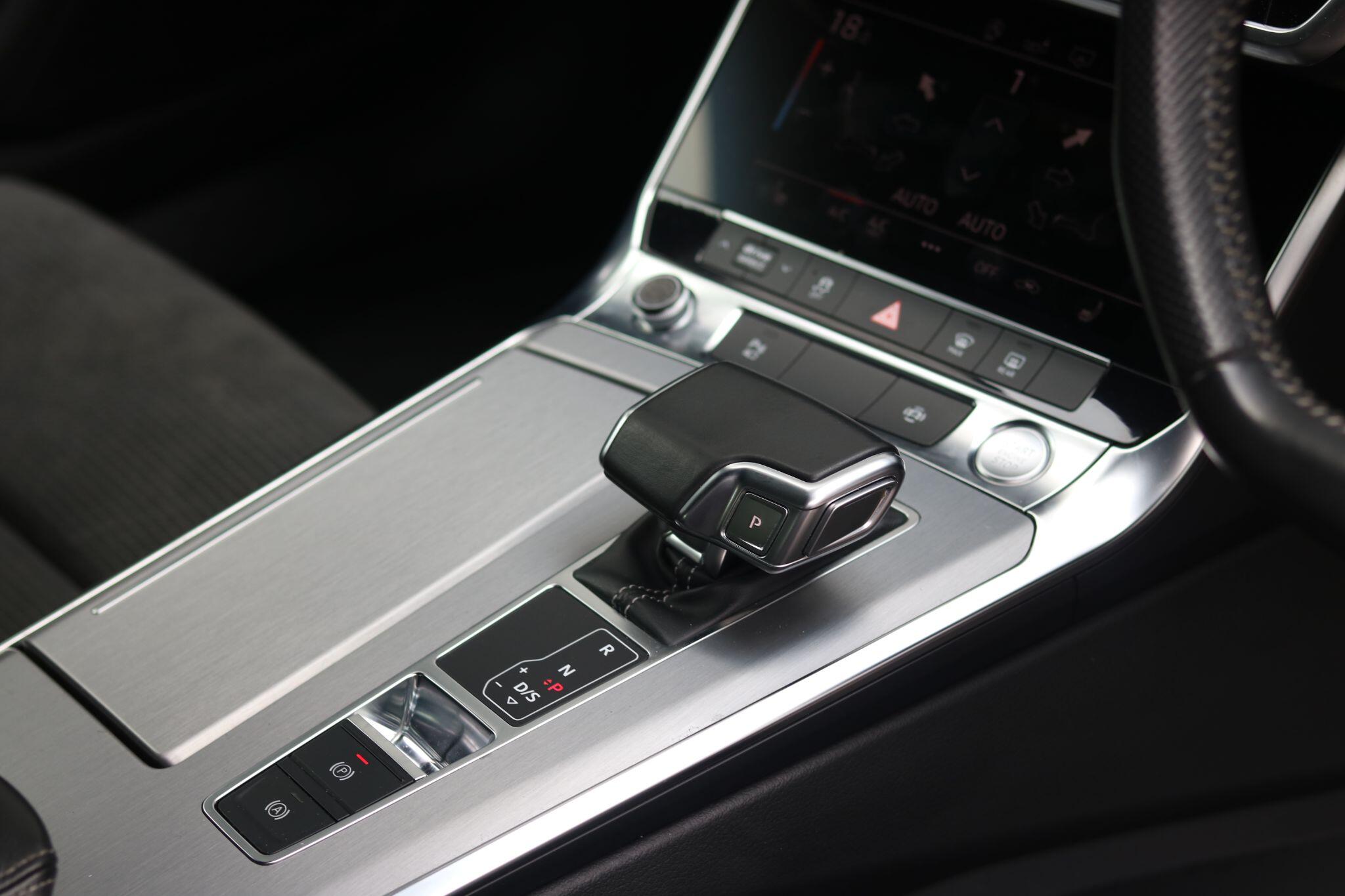 Audi A6 Saloon view 12