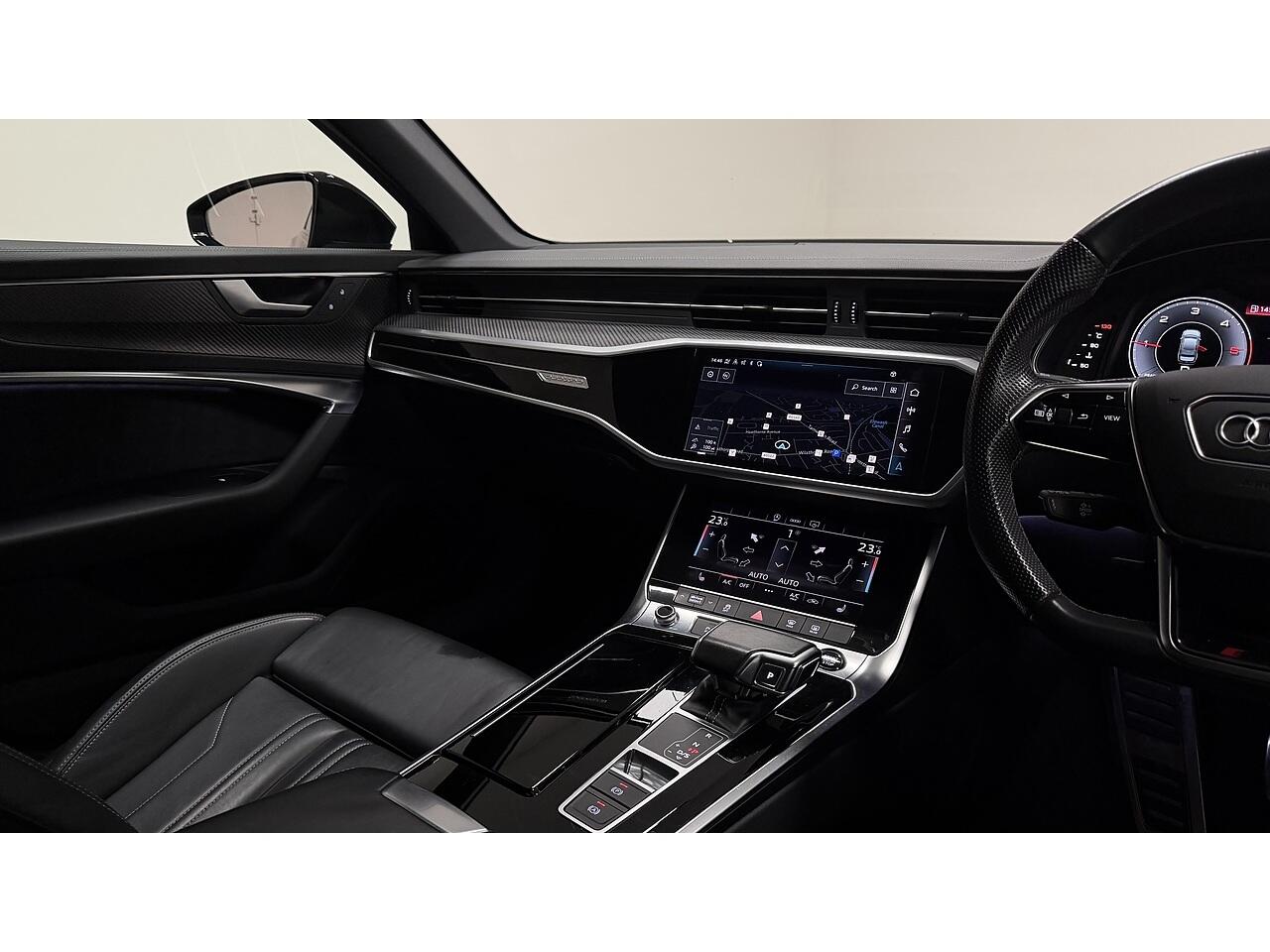 Audi A6 view 18
