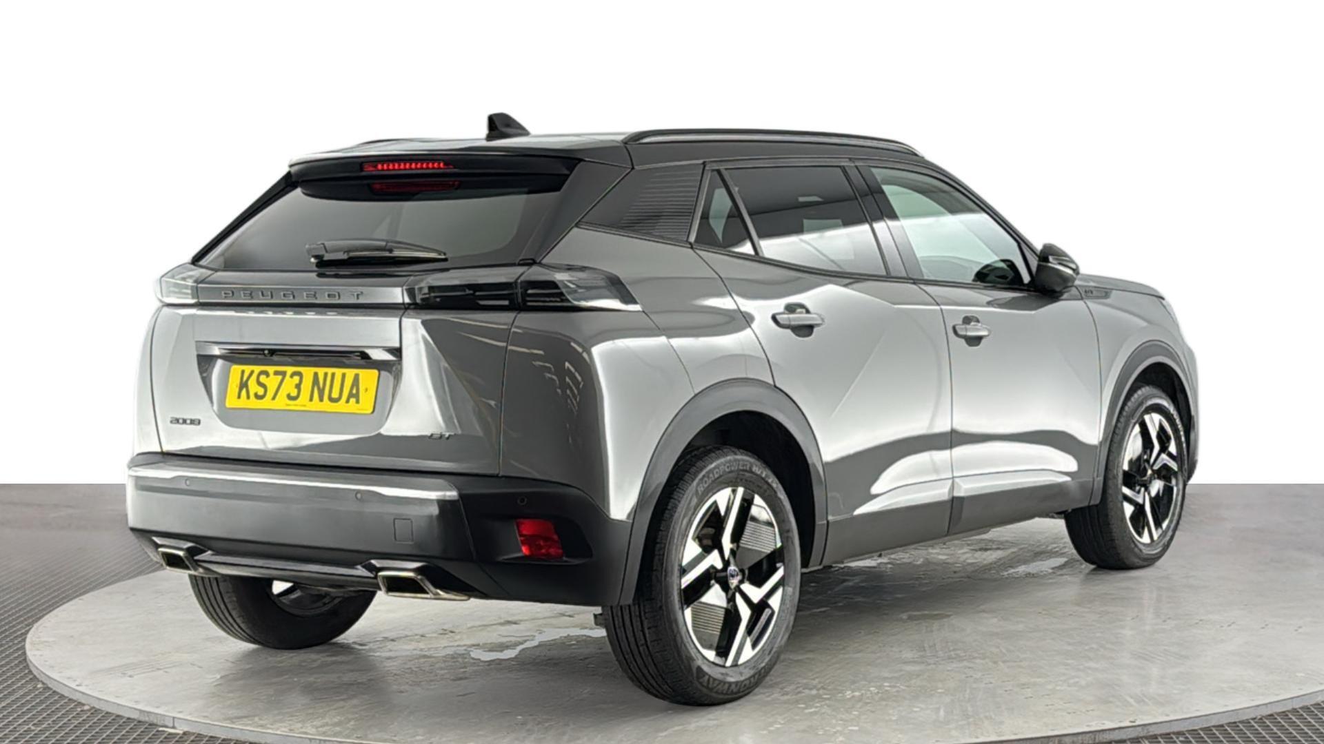 Peugeot 2008 view 4