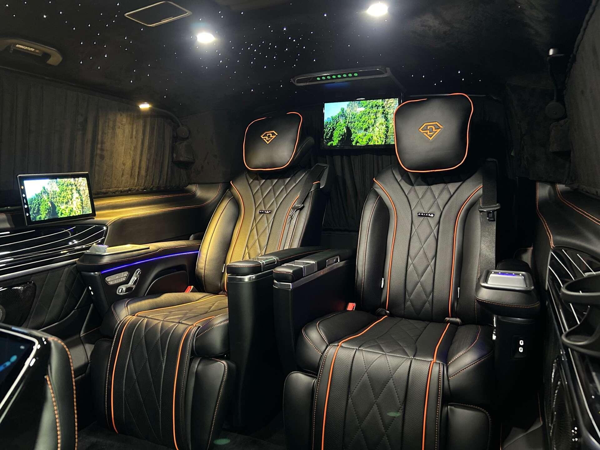 Mercedes-Benz V Class view 30