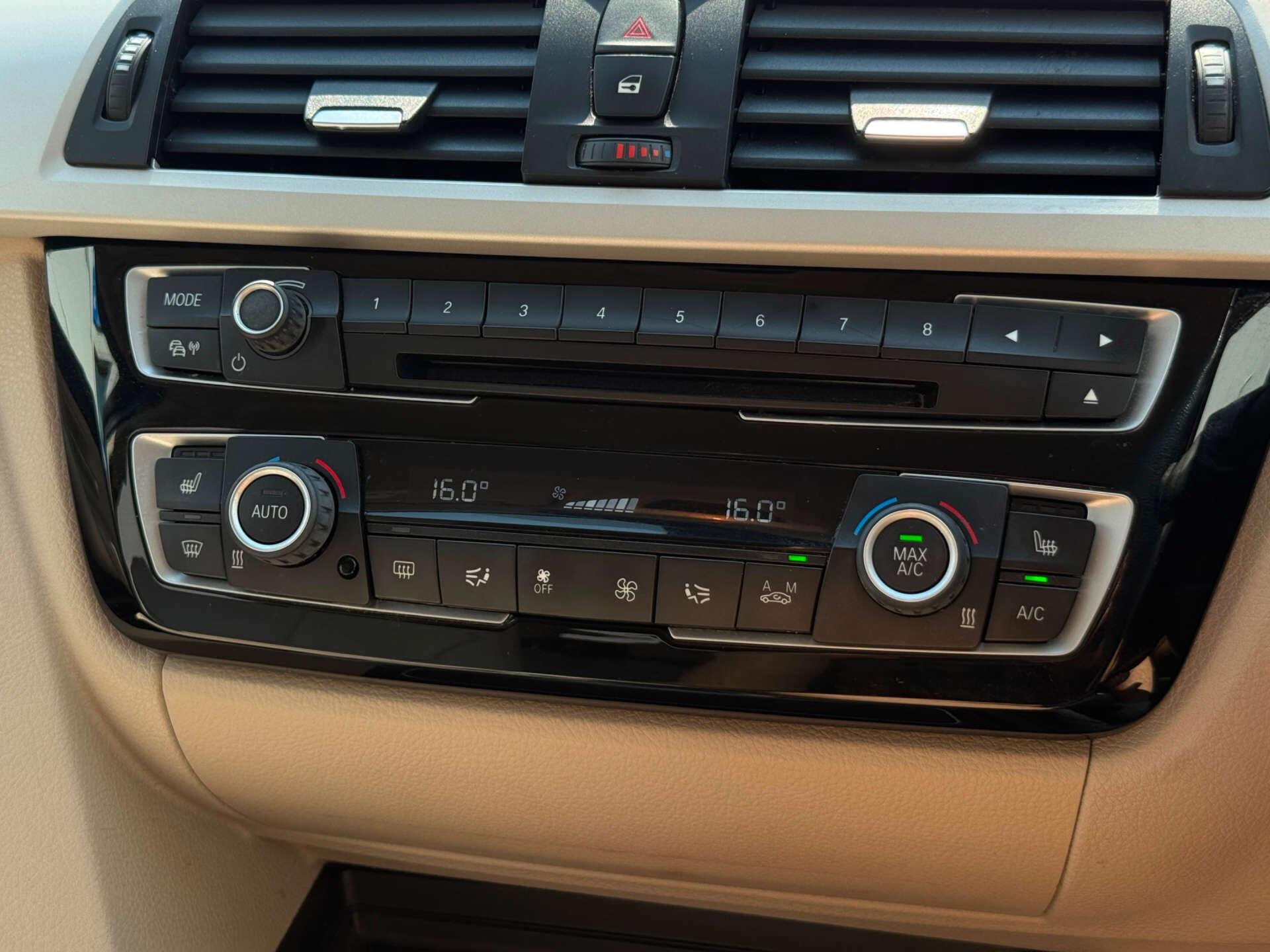 BMW 3 Series view 53