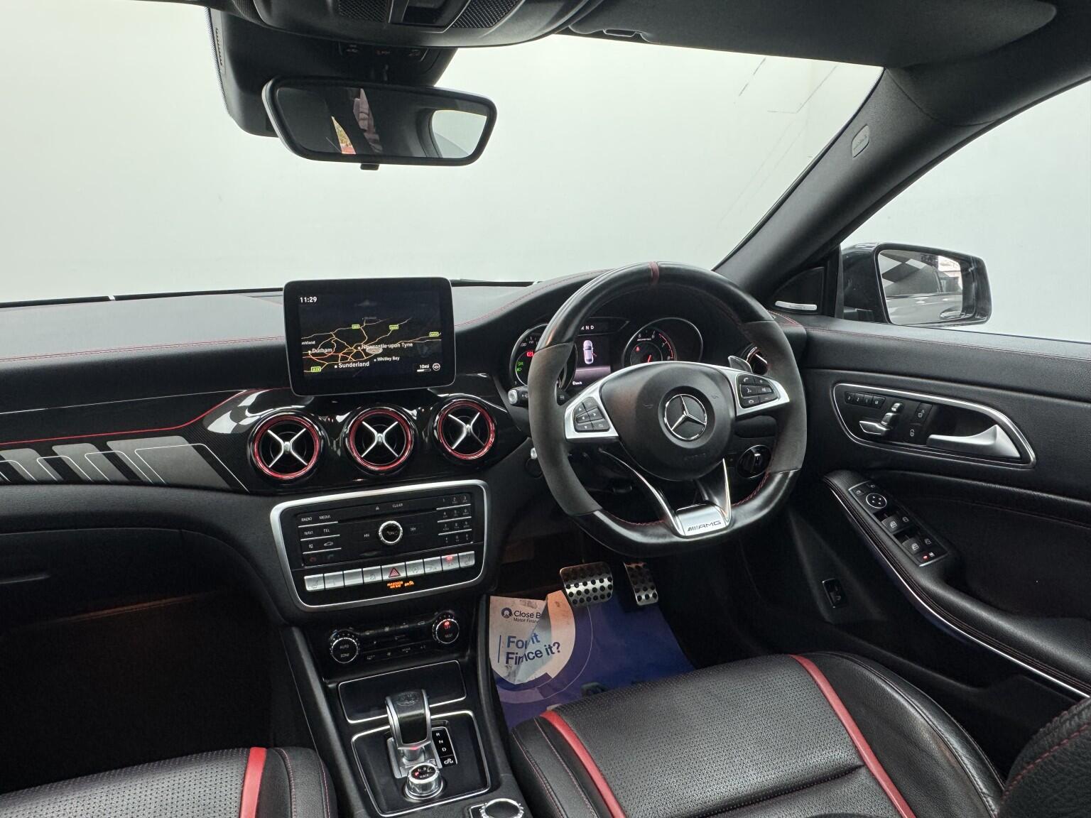 Mercedes-Benz Cla view 32