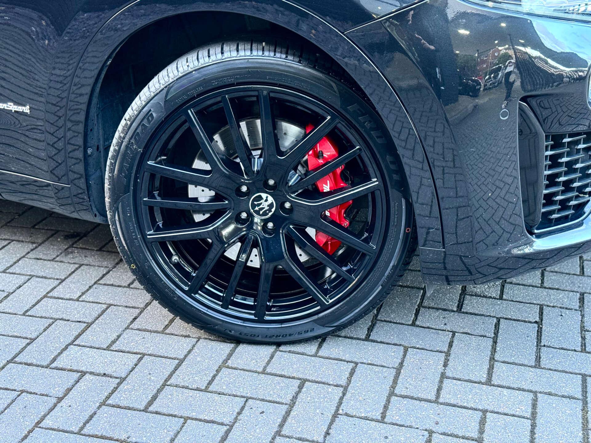 Maserati Gransport view 25