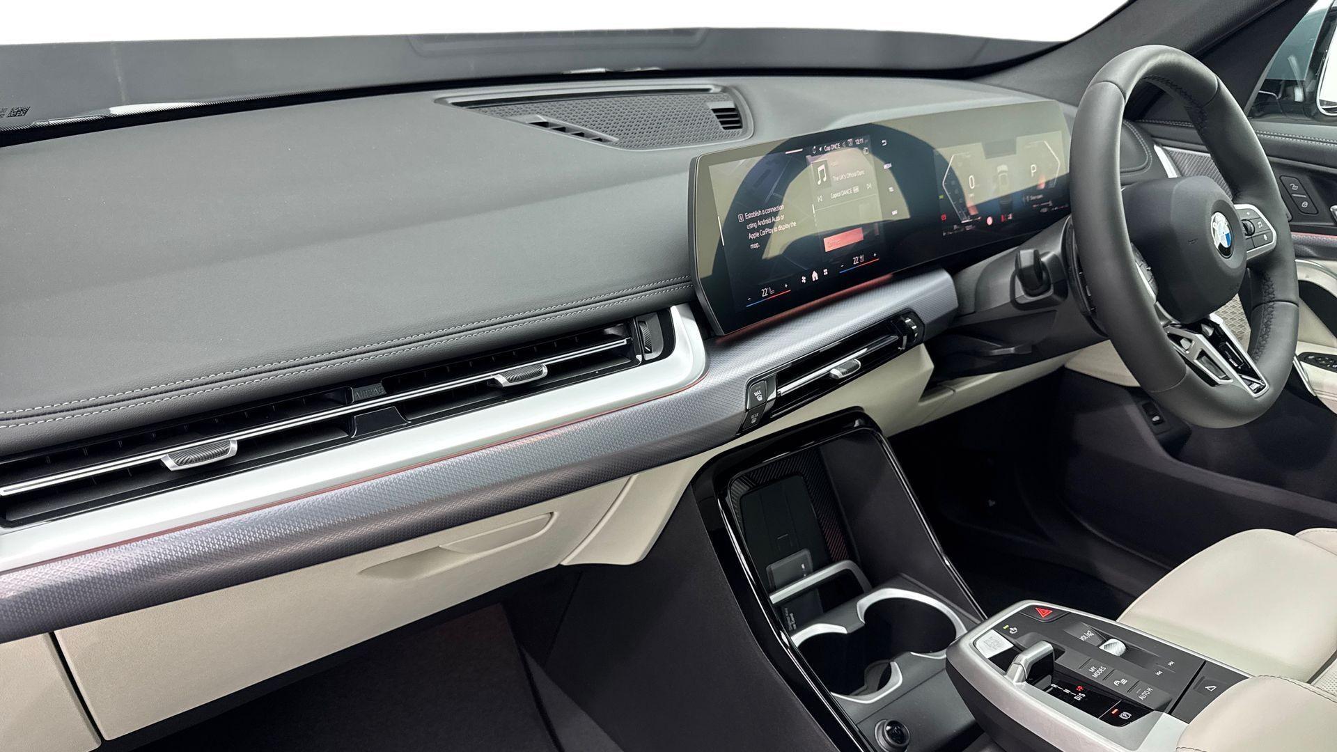BMW X1 view 7