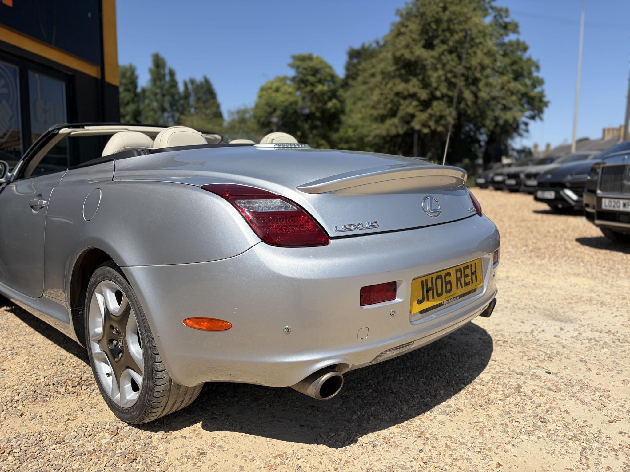 Lexus SC view 8