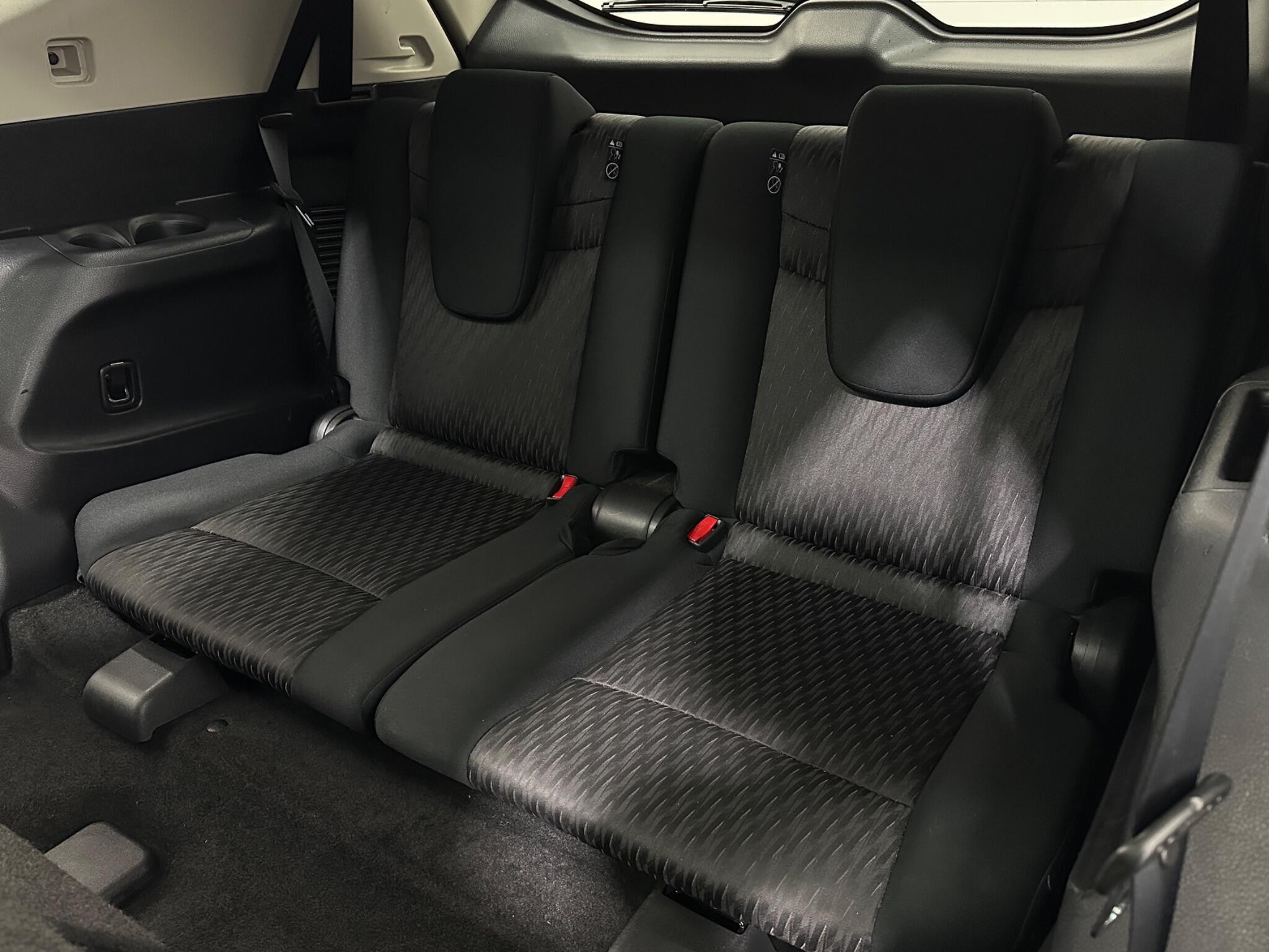 Nissan X-Trail view 44