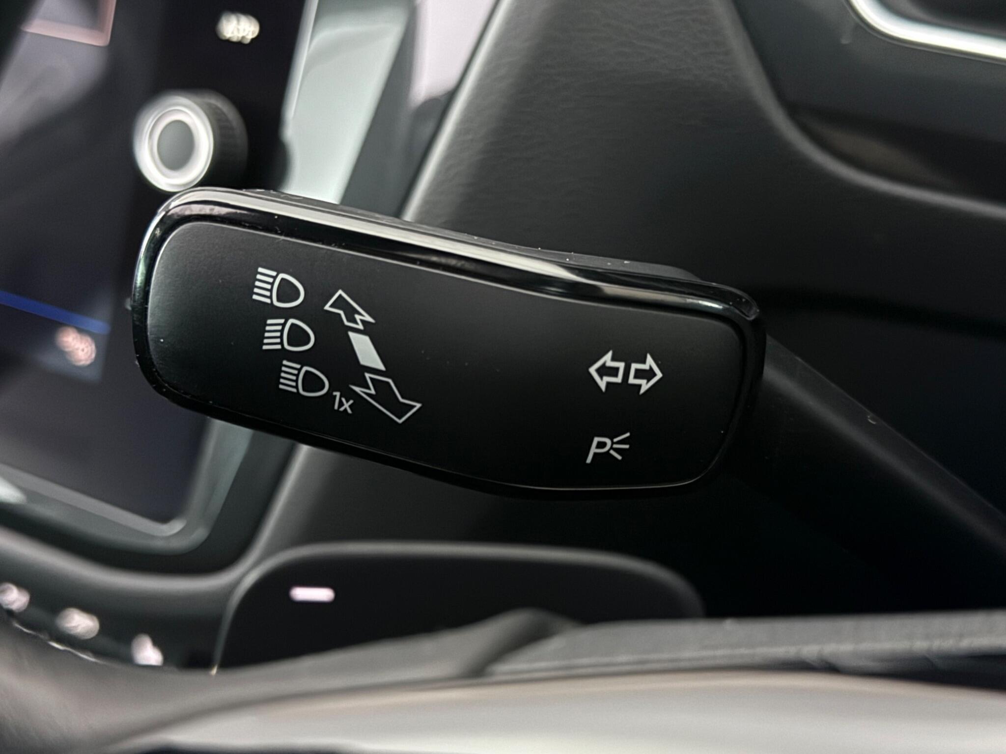 Volkswagen Tiguan view 16