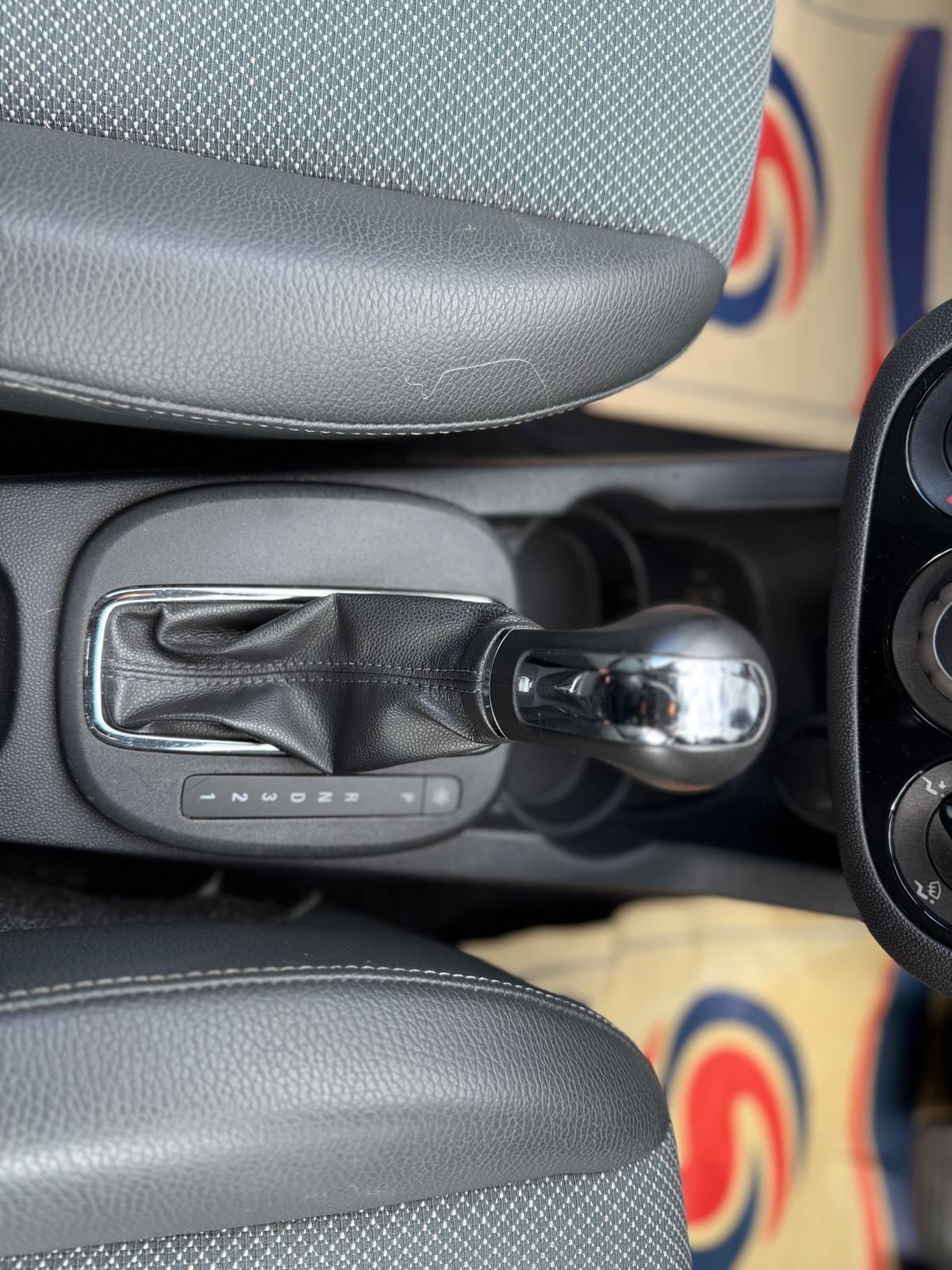 Vauxhall Corsa view 22
