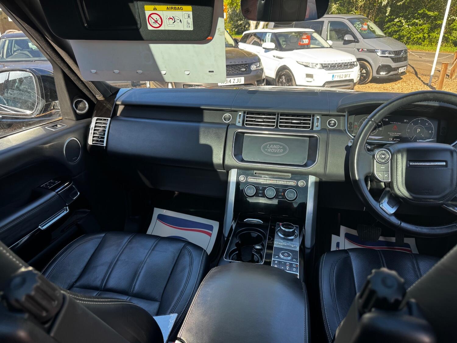 Land Rover Range Rover view 23