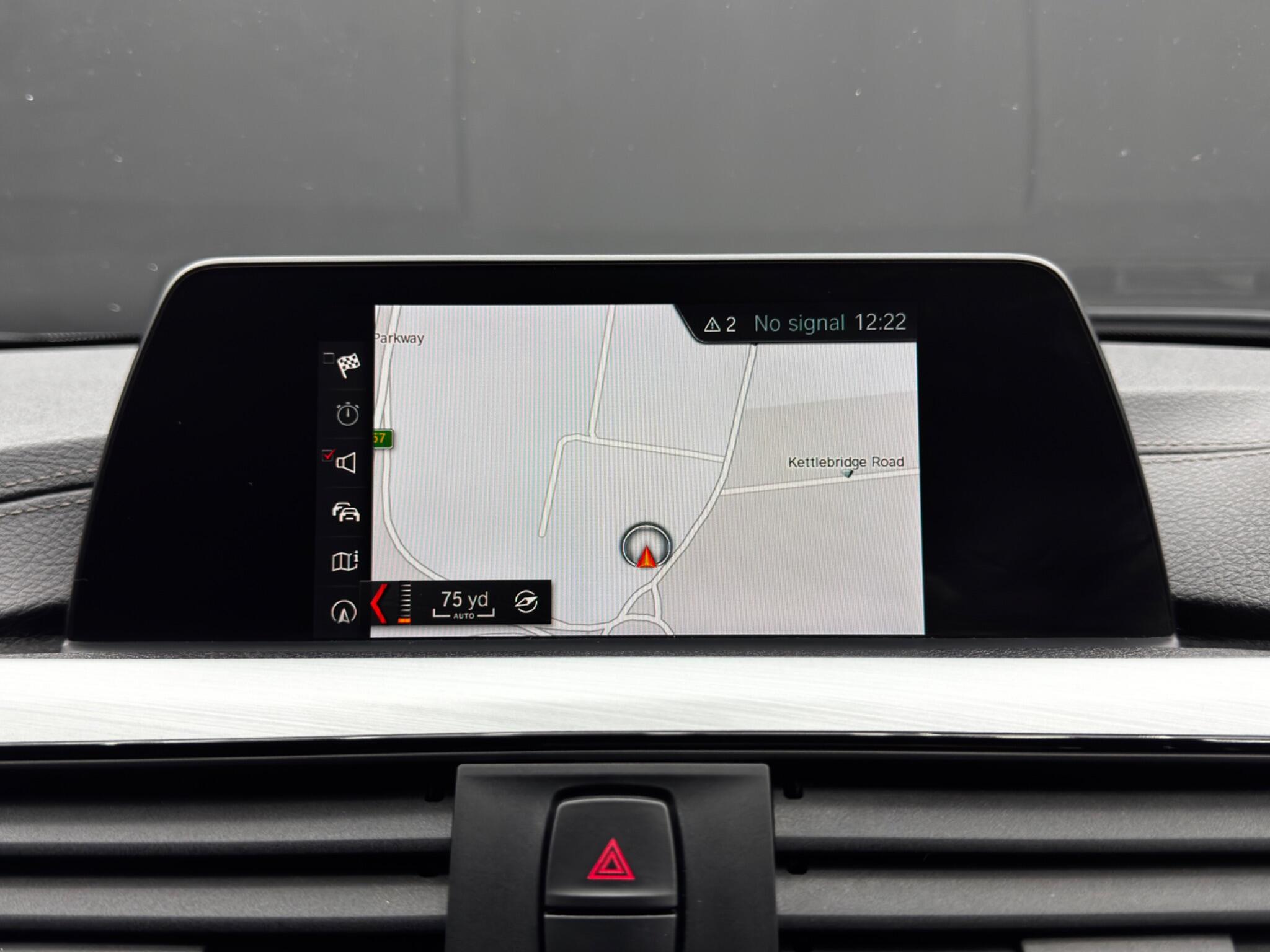 BMW 3 Series view 29