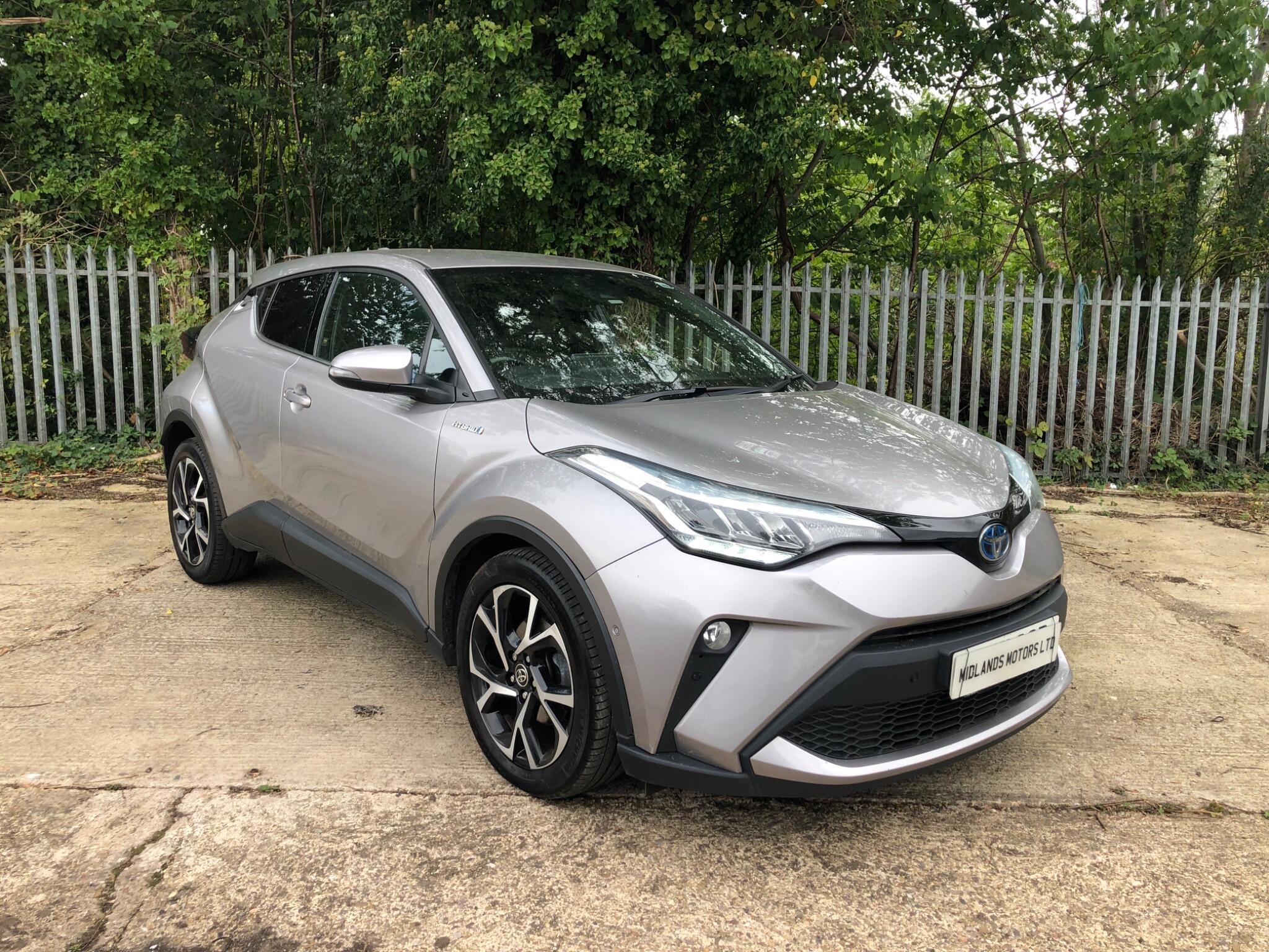 Toyota C-HR view 5