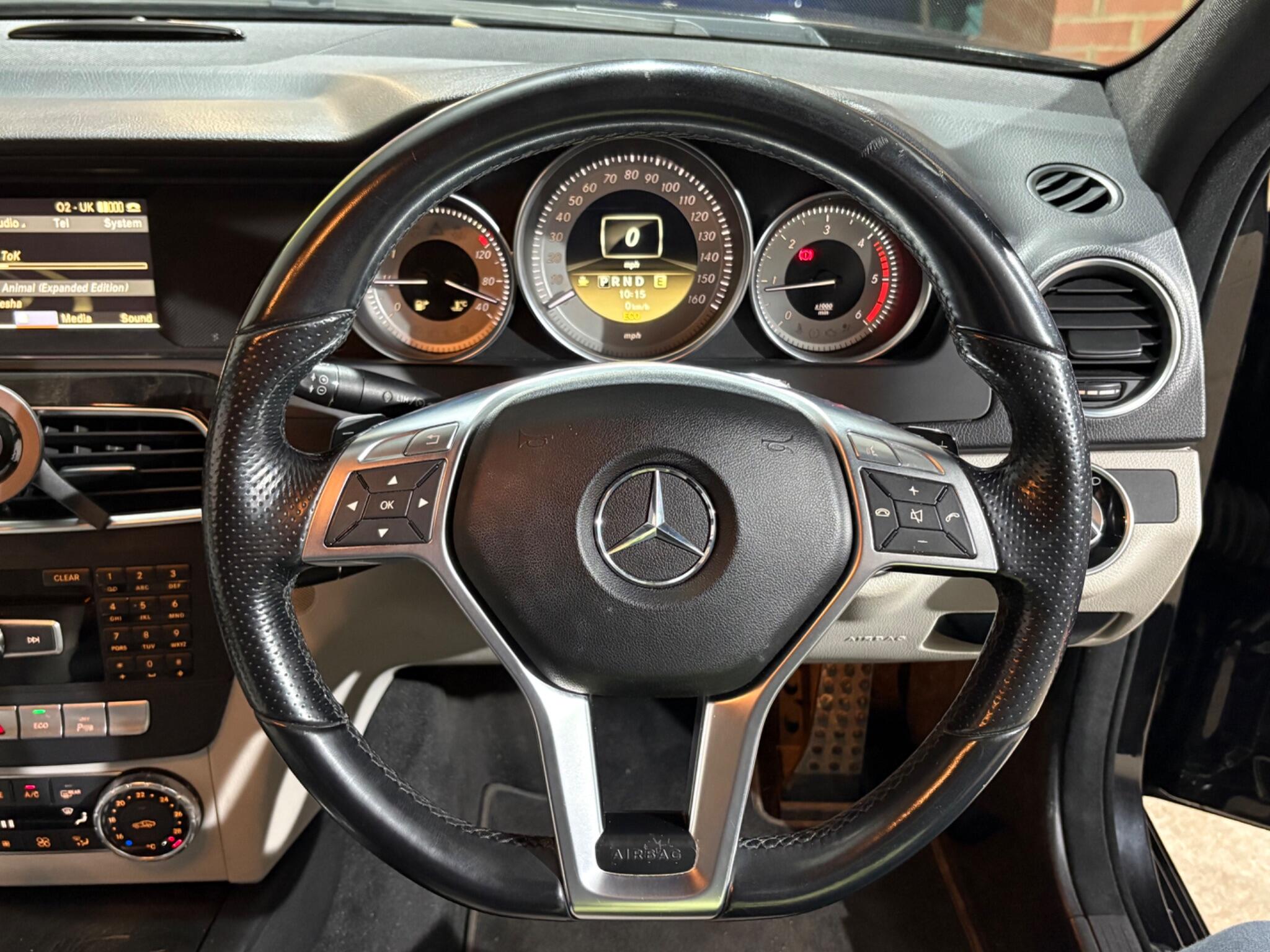 2012 Mercedes-Benz C Class image 41