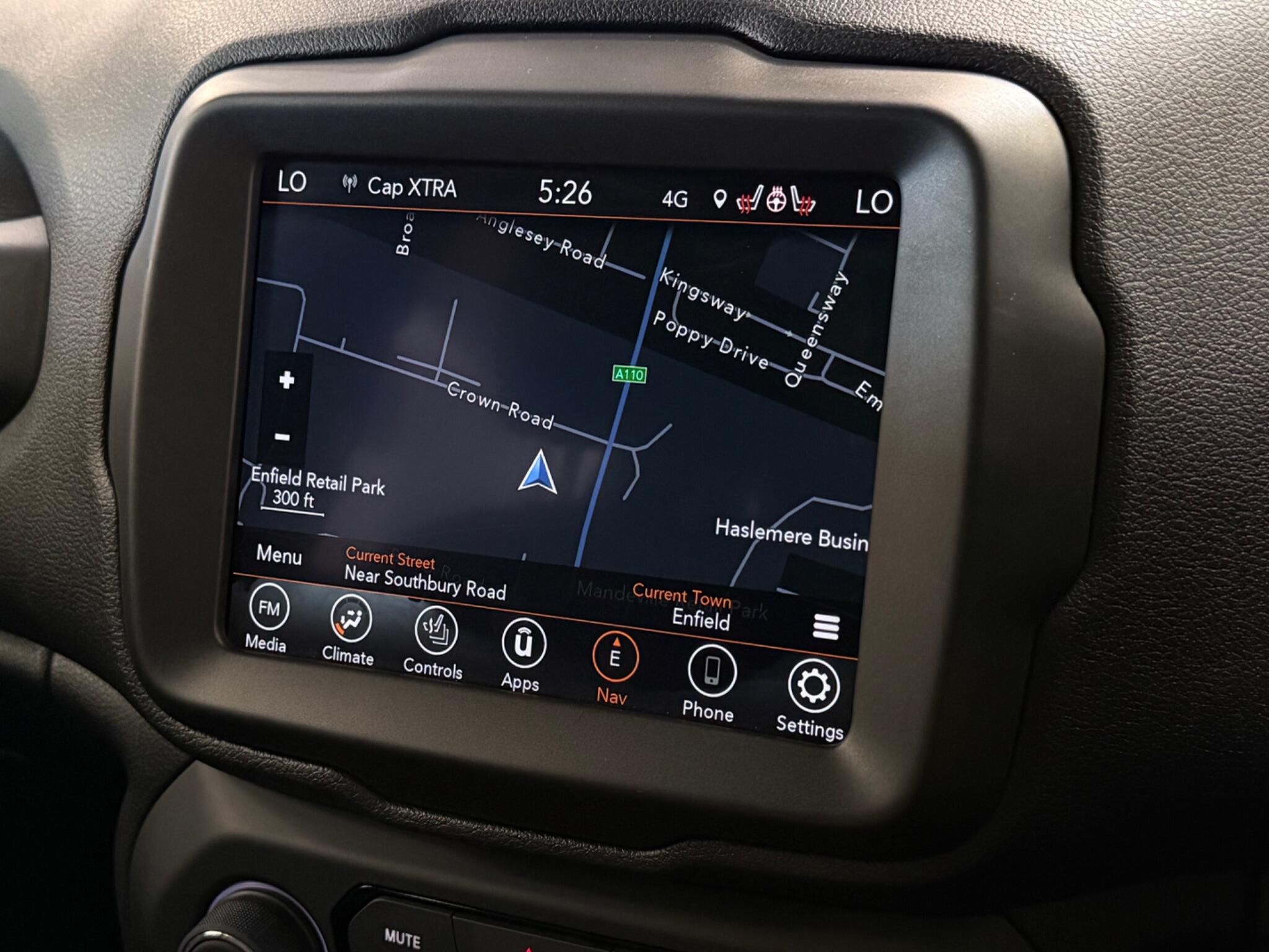 Jeep Renegade view 26