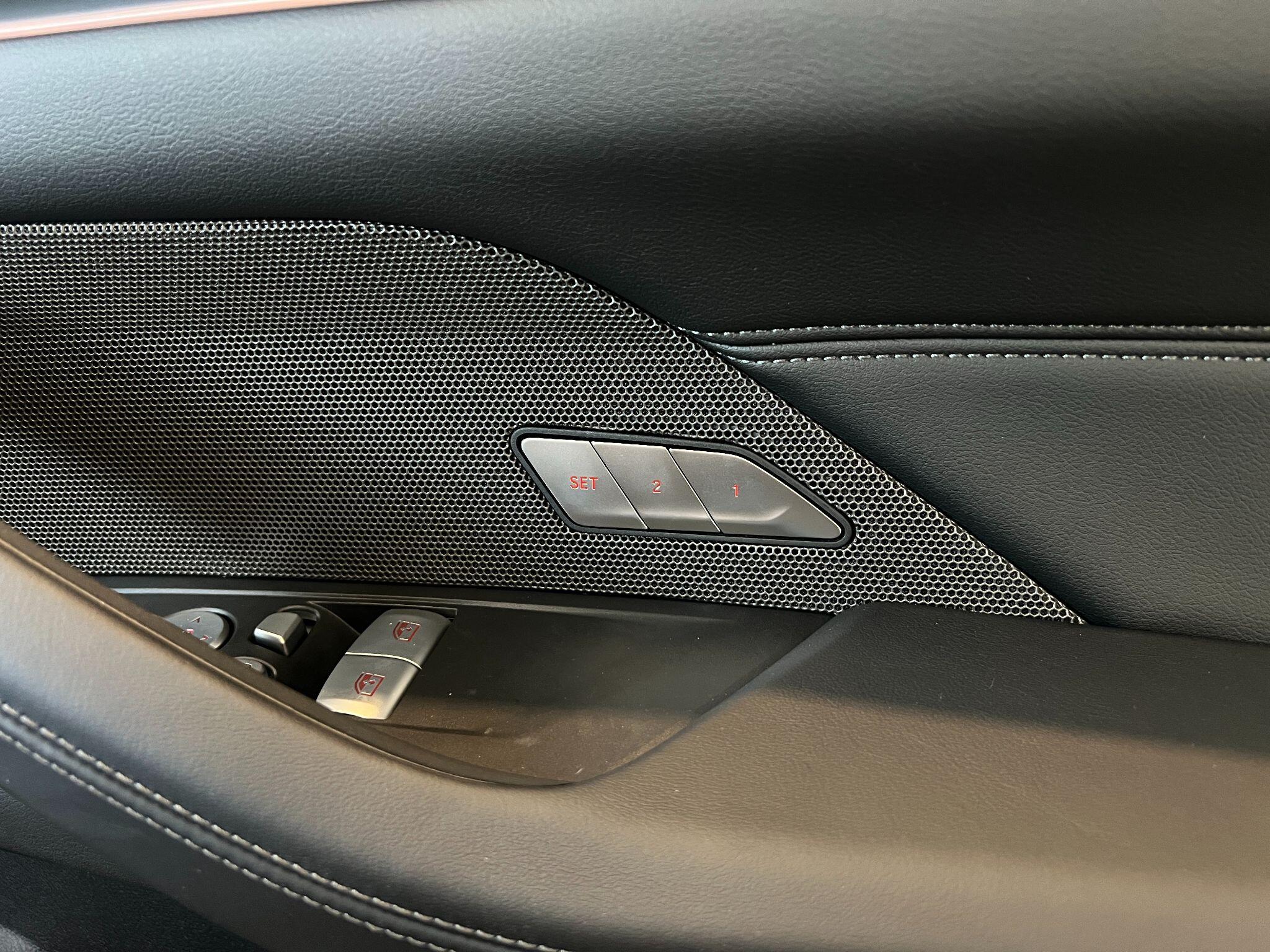 BMW M4 view 46