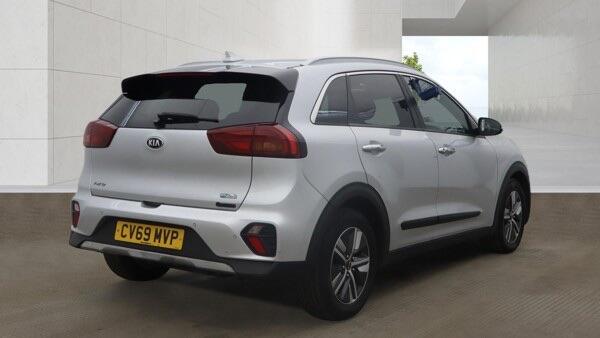 Kia Niro view 2