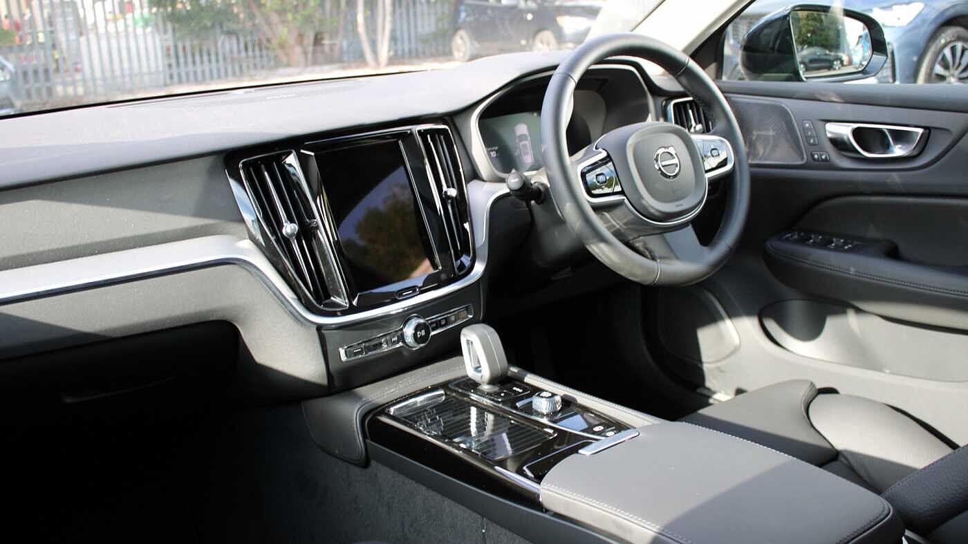 Volvo V60 view 10
