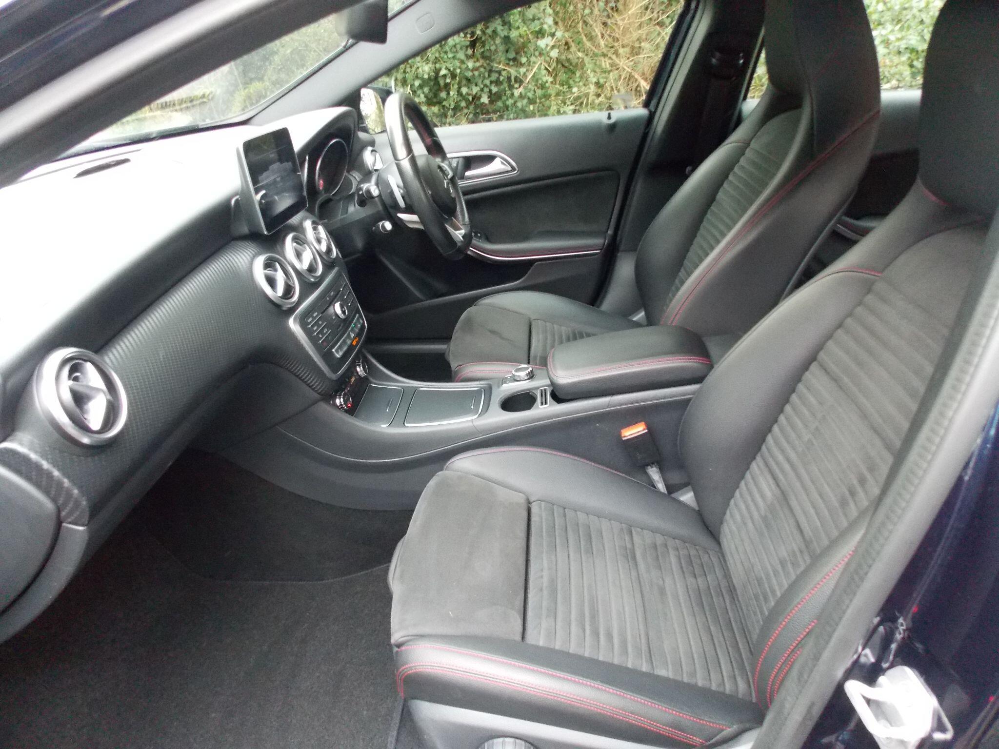 Mercedes-Benz A-Class view 29